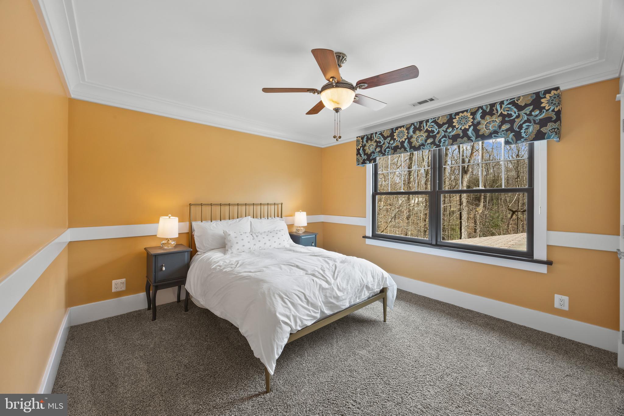 CROWNSVILLE - Residential