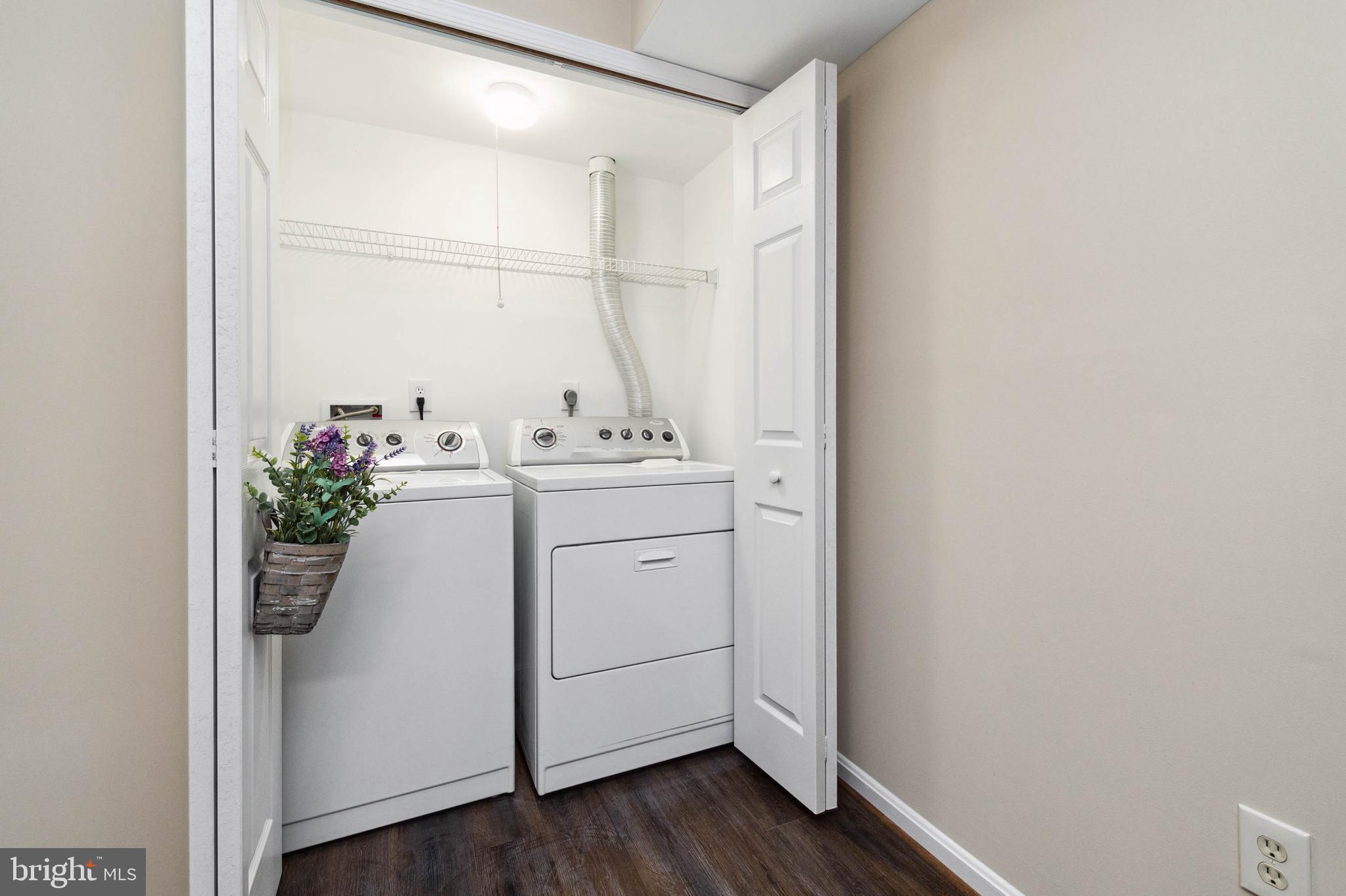 DORSEY HALL - Residential