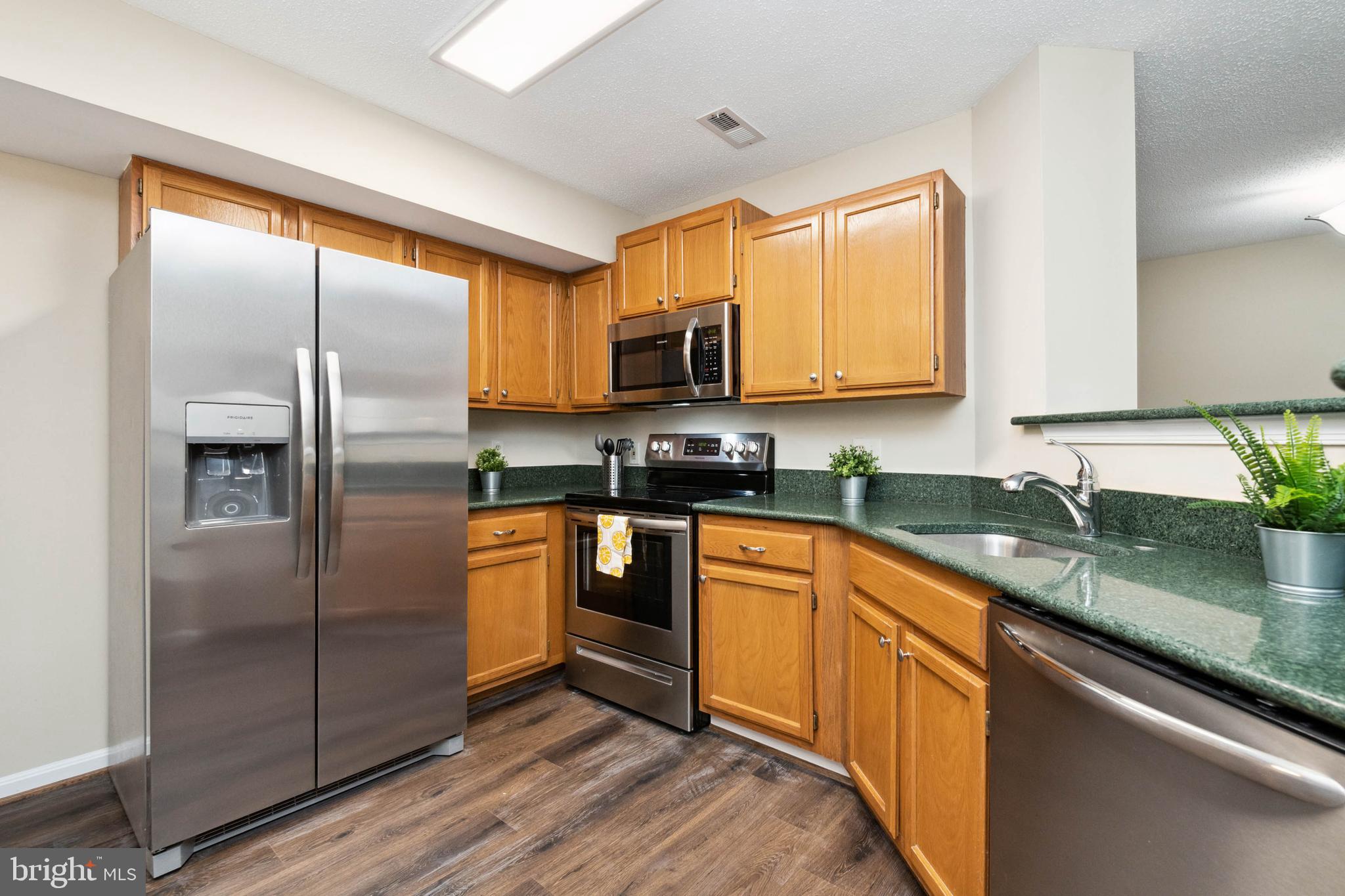 DORSEY HALL - Residential