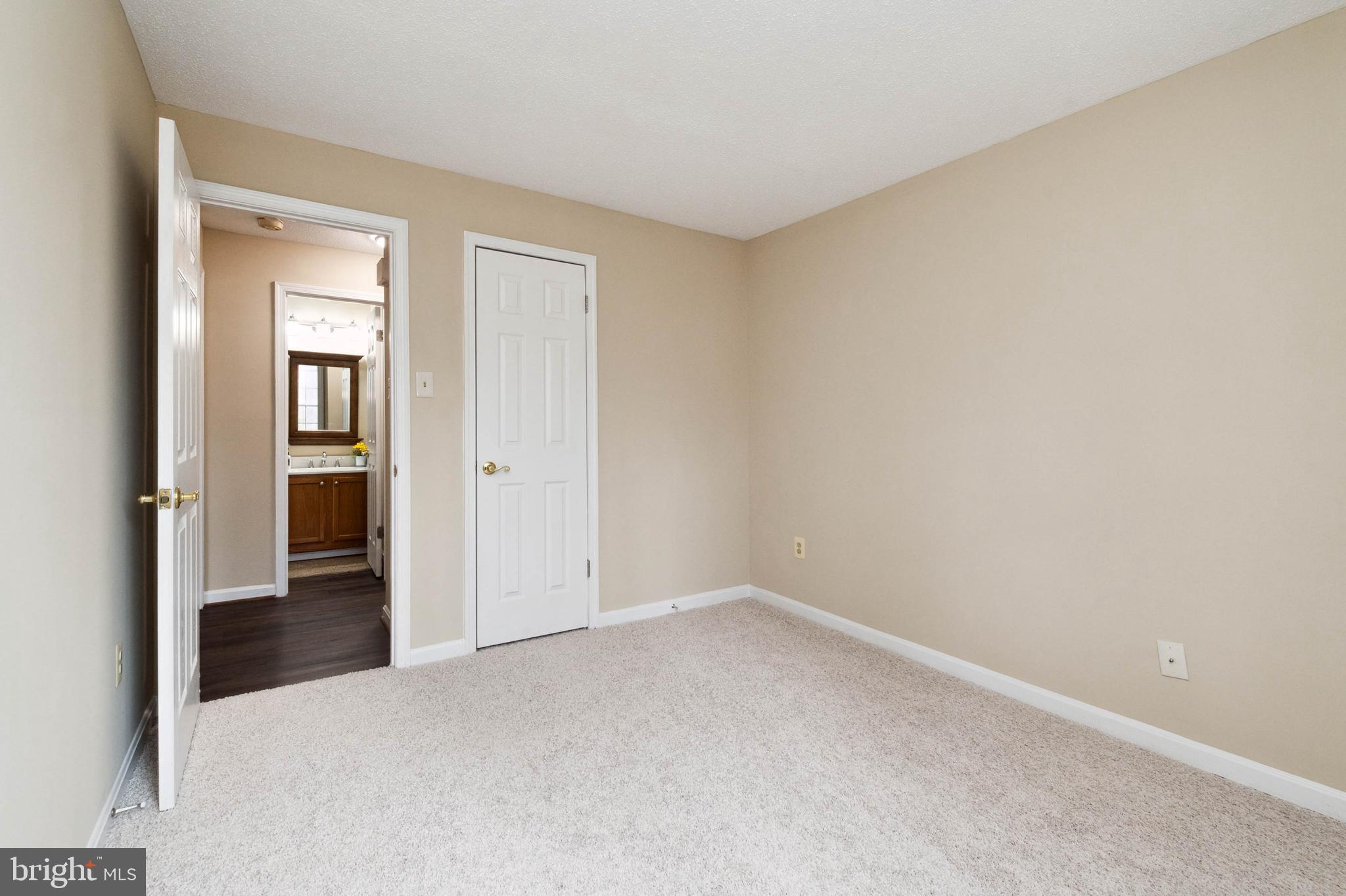 DORSEY HALL - Residential