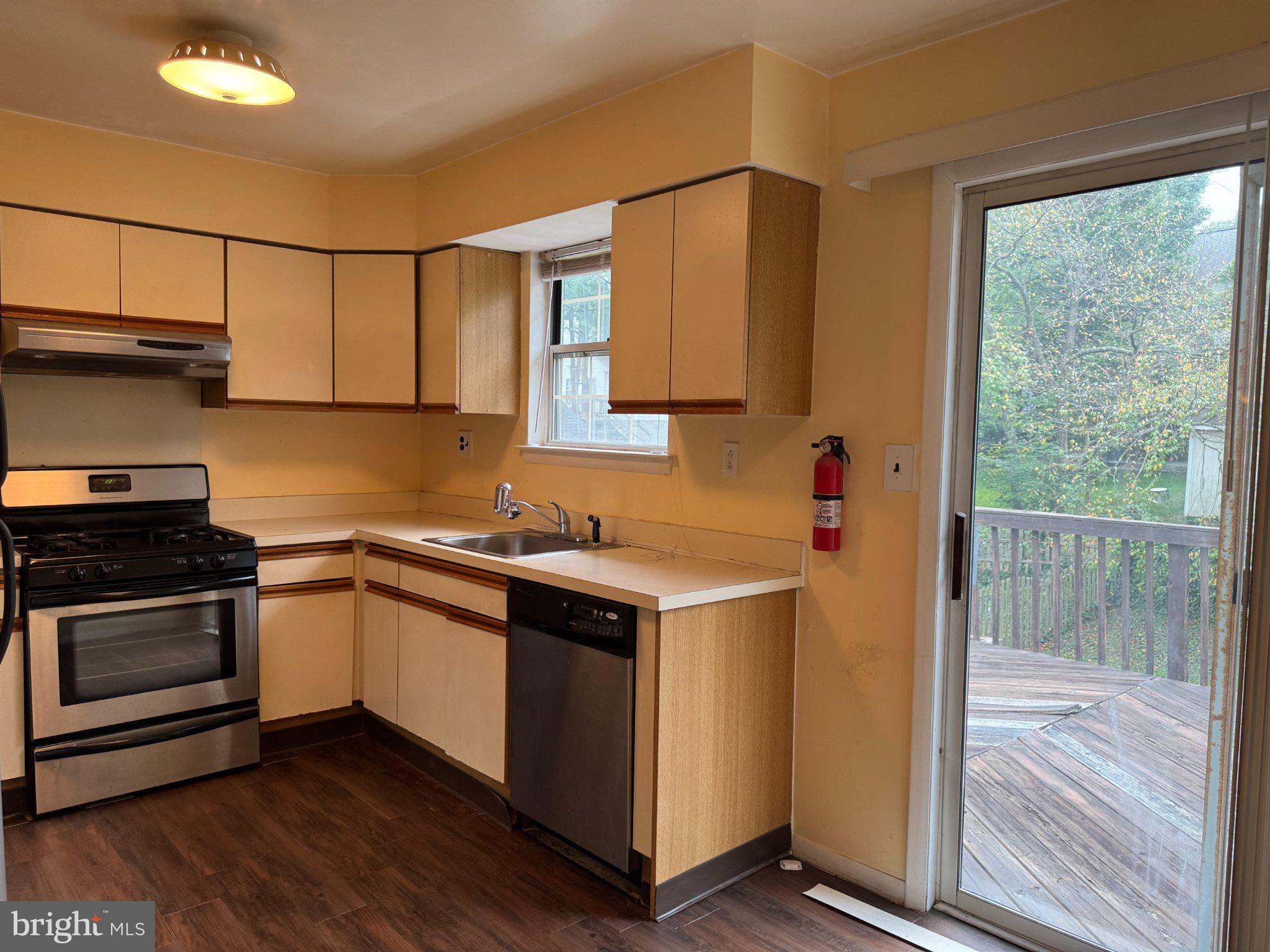 118 CUFFYS LANE