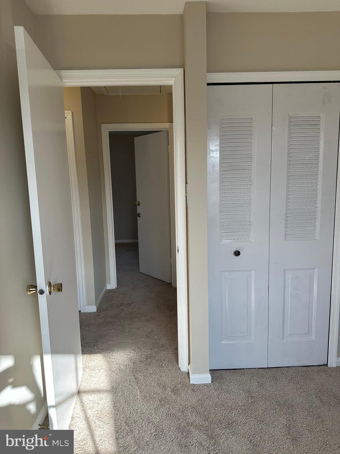 KINGS POINT - Residential Lease