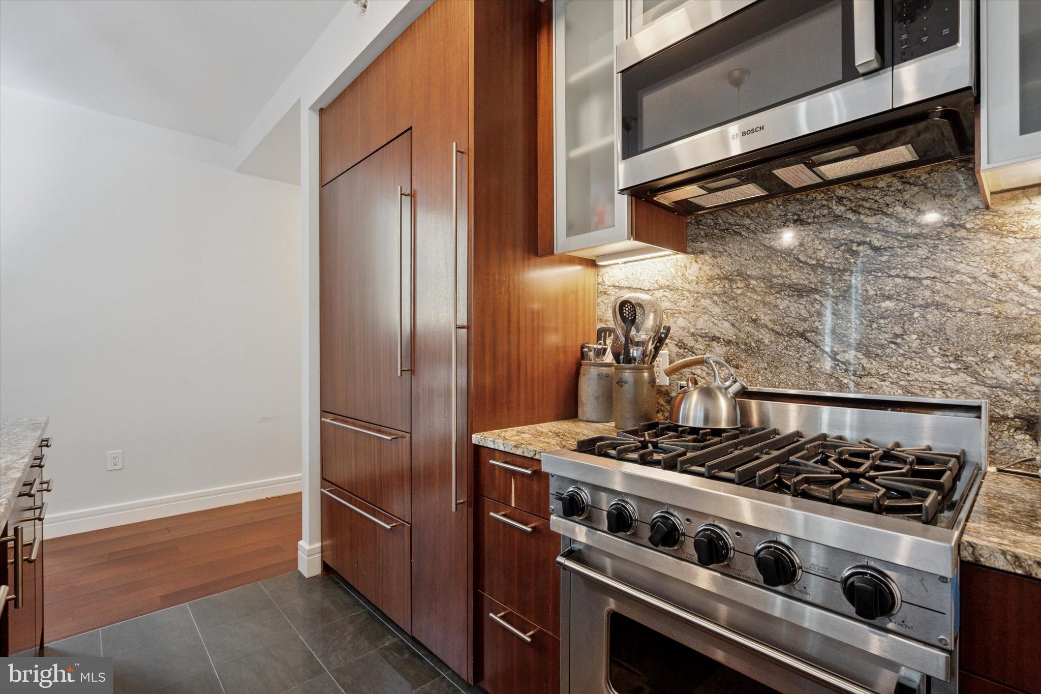 CENTER CITY - Residential