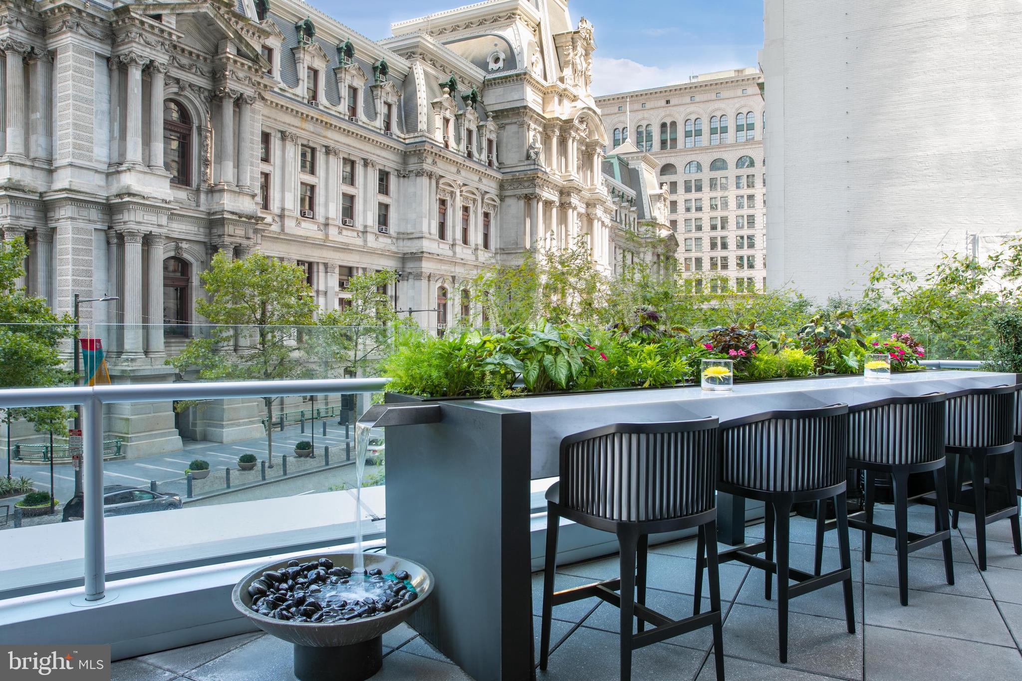 CENTER CITY - Residential