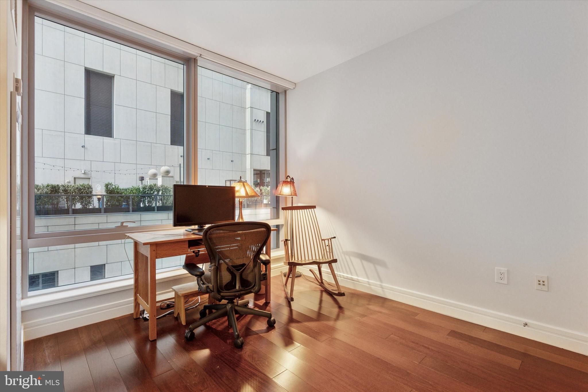 CENTER CITY - Residential