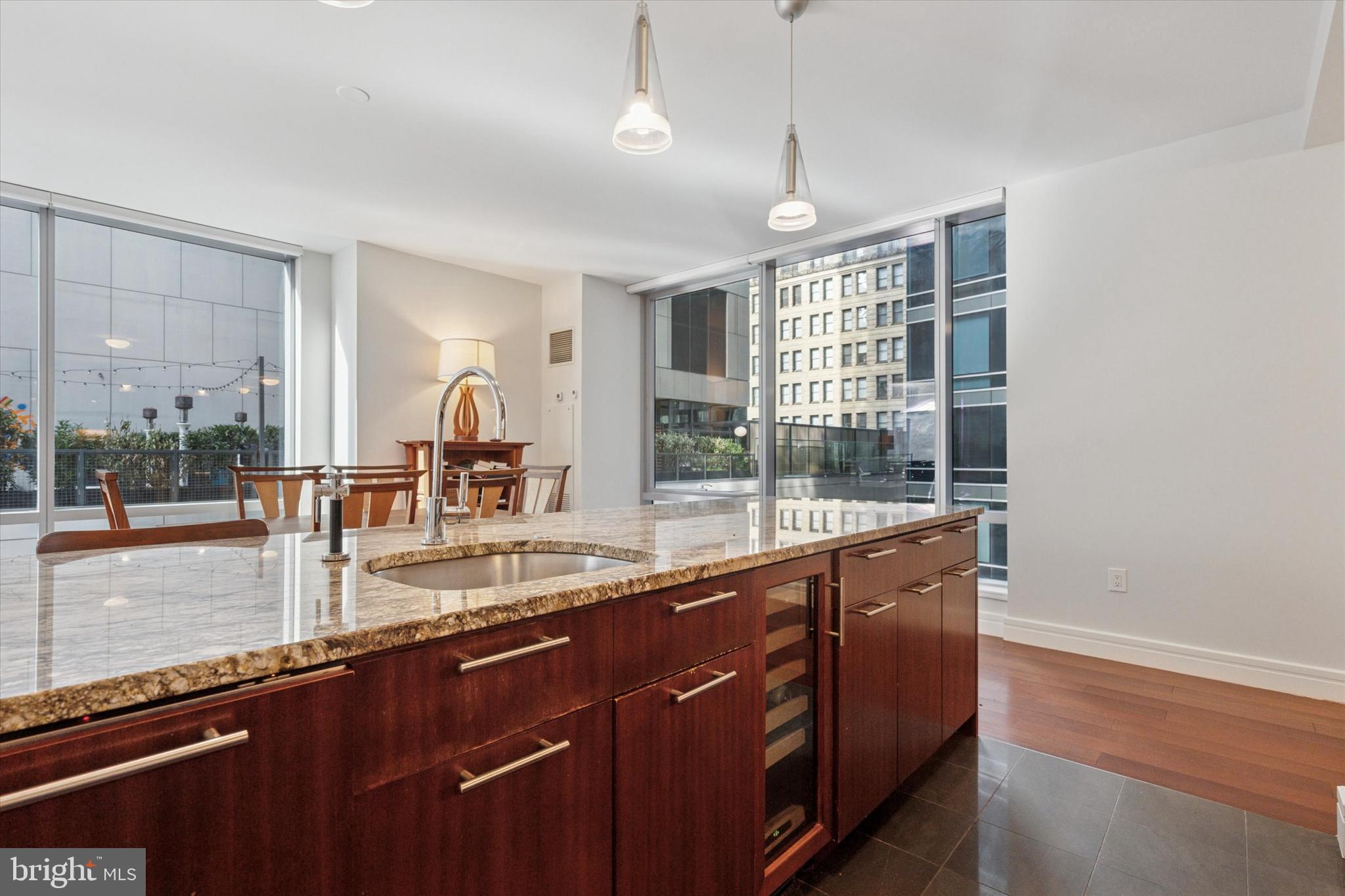 CENTER CITY - Residential