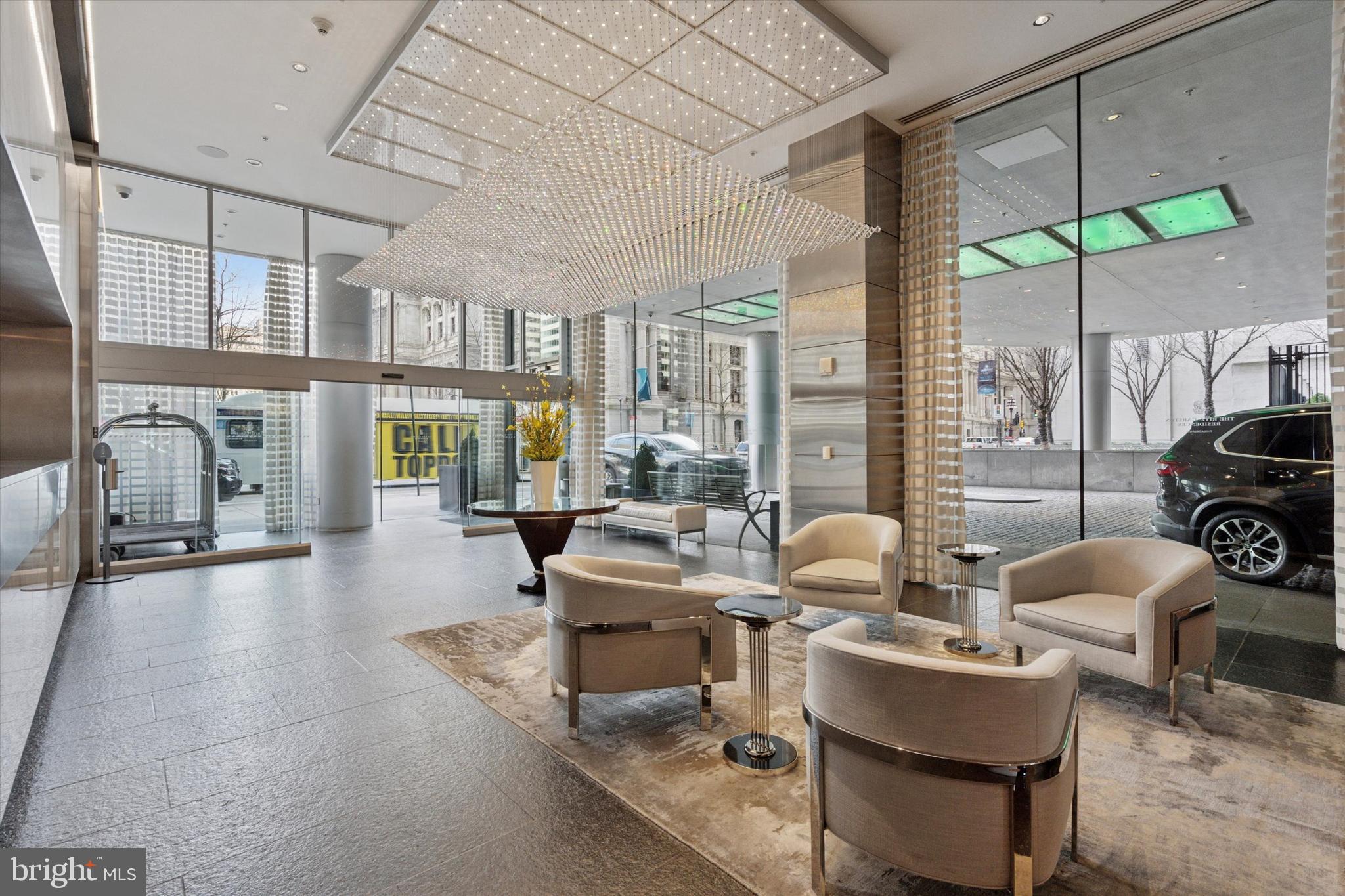 CENTER CITY - Residential