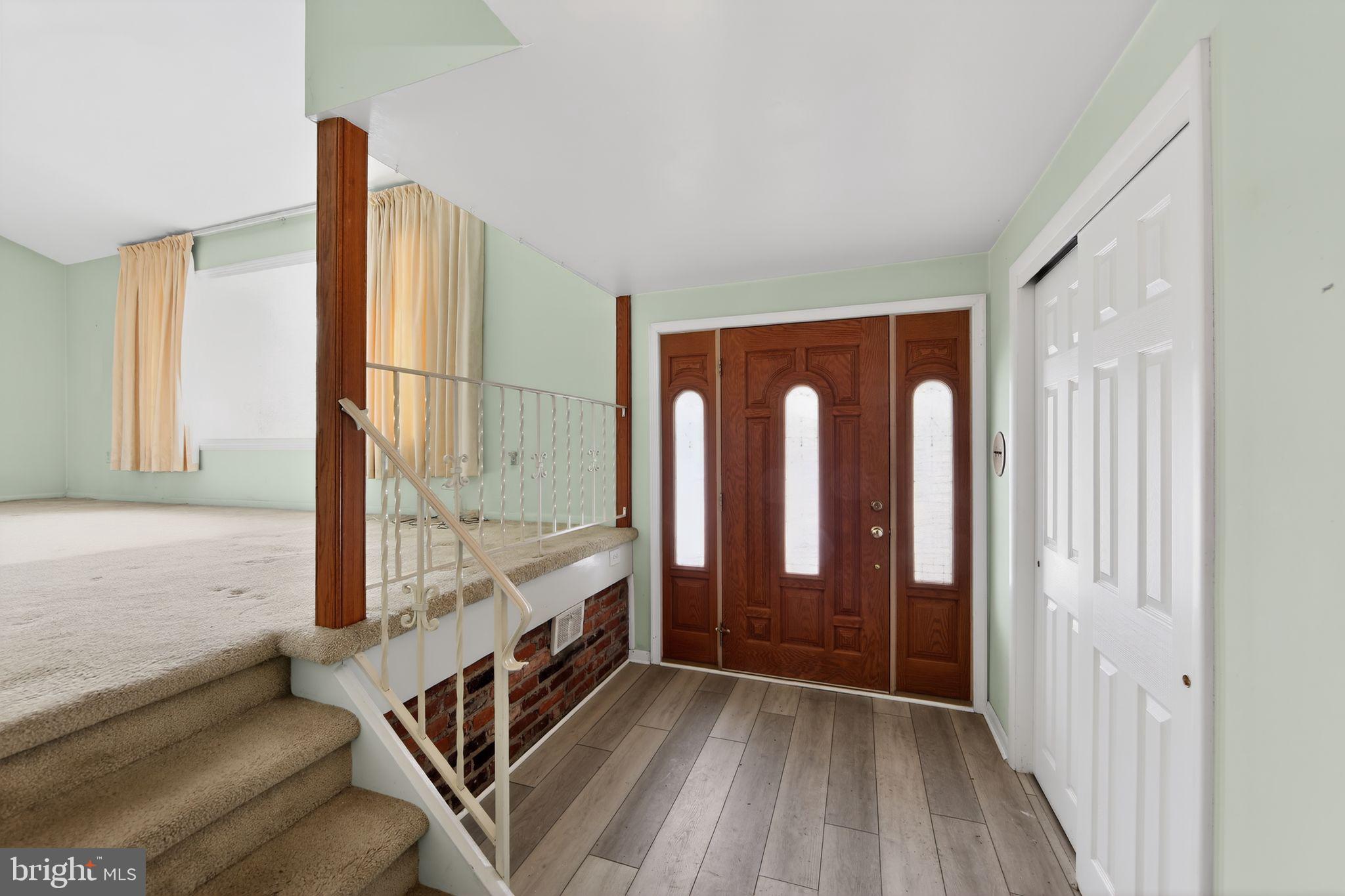 BELMONT TERR - Residential