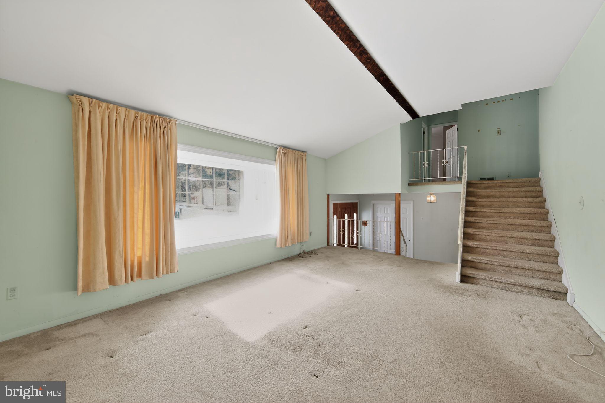 BELMONT TERR - Residential