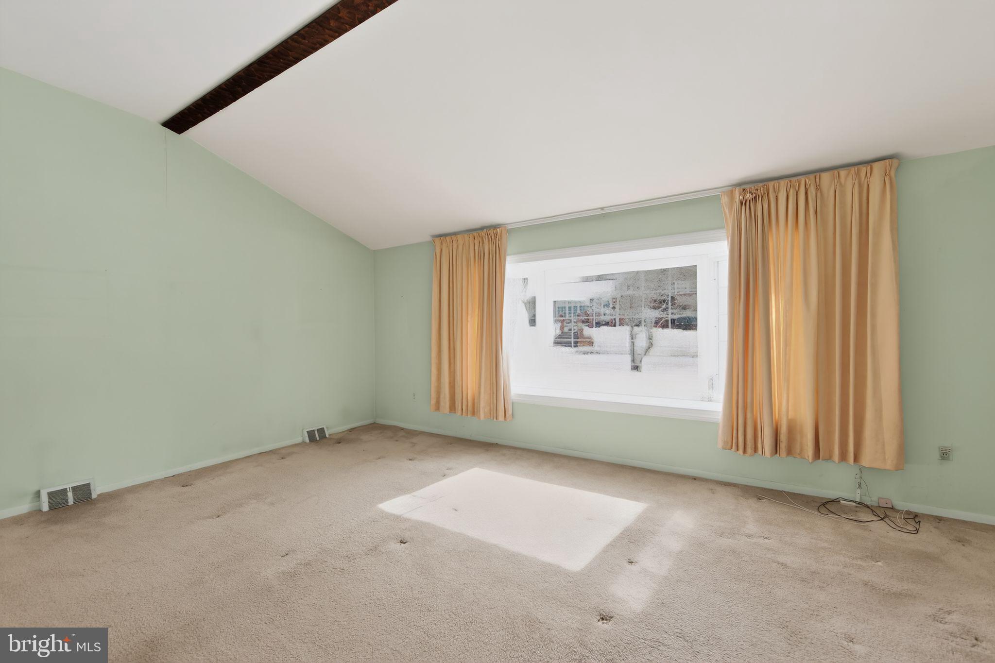 BELMONT TERR - Residential