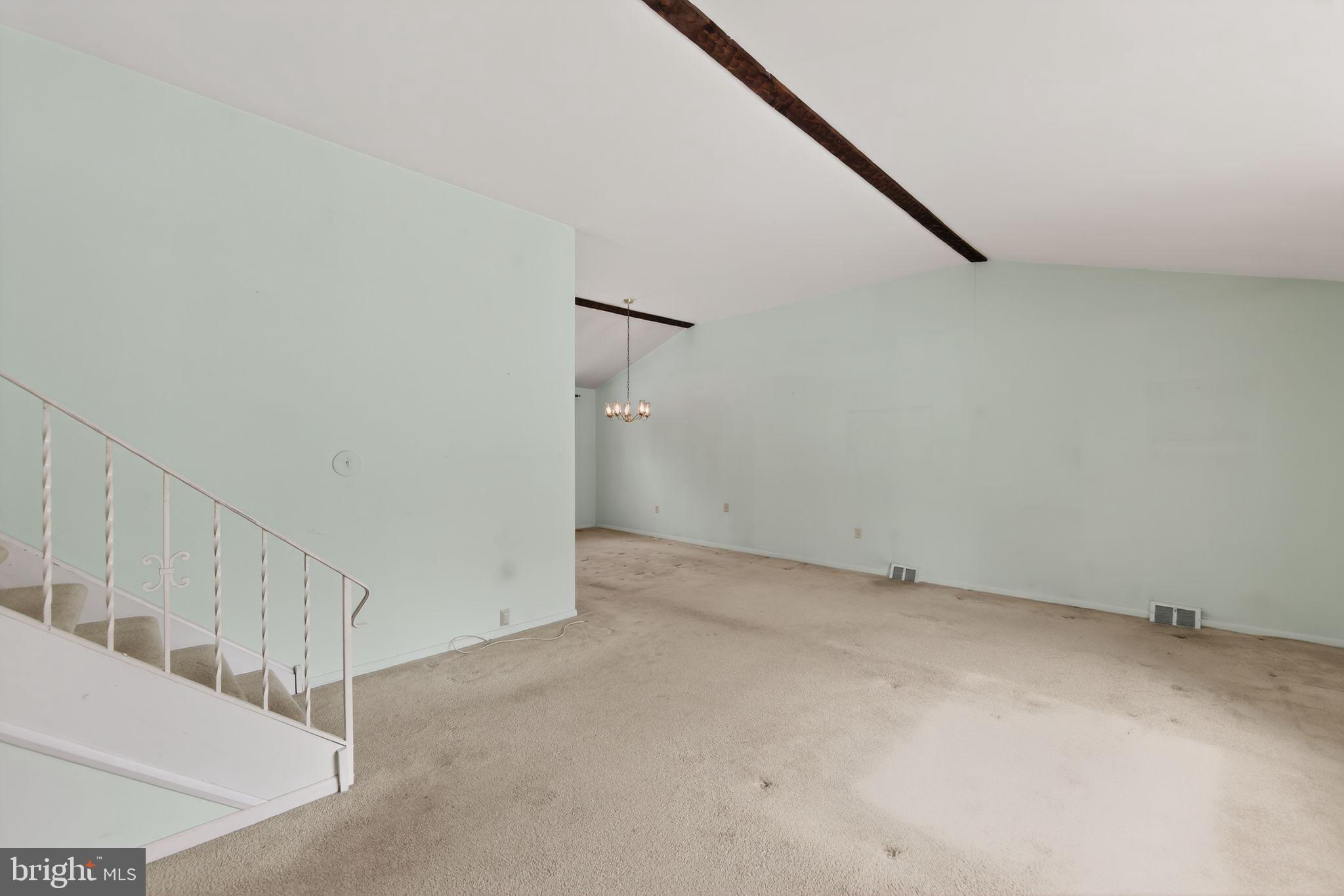 BELMONT TERR - Residential