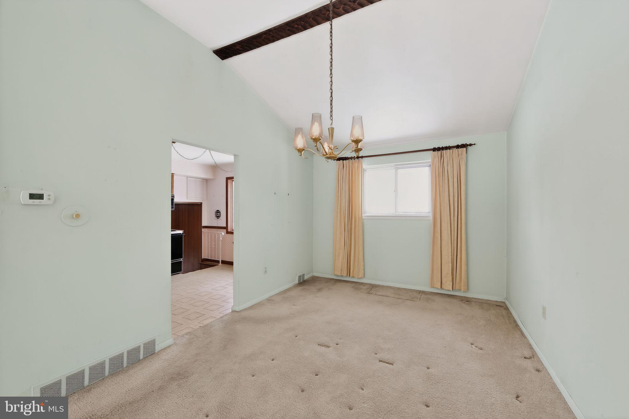 BELMONT TERR - Residential