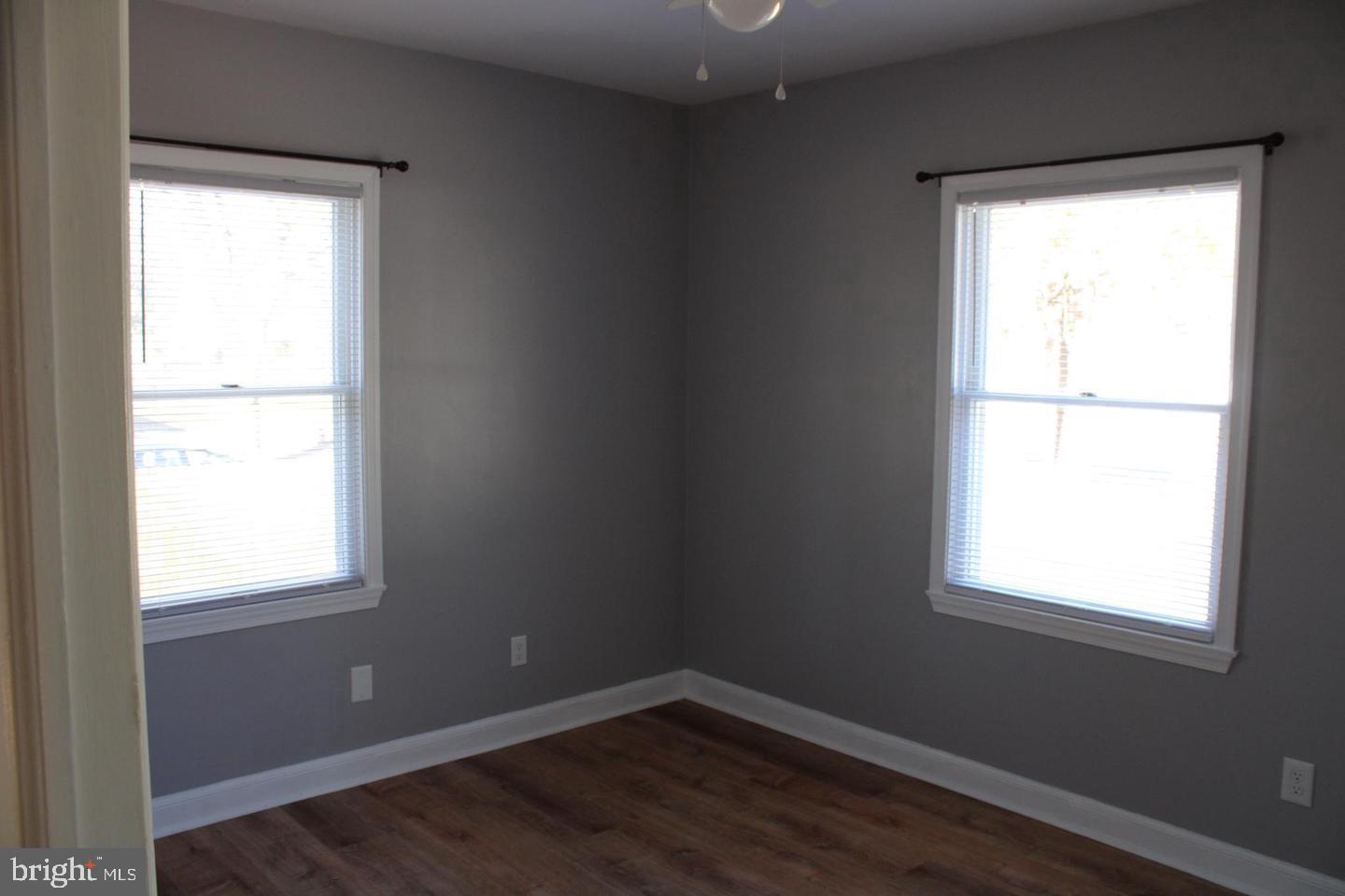 TOWN CREEK - Residential