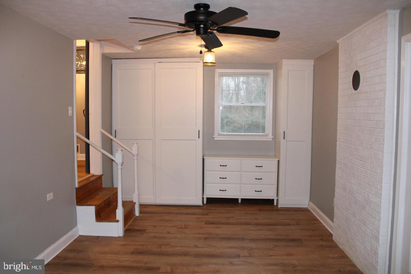 TOWN CREEK - Residential