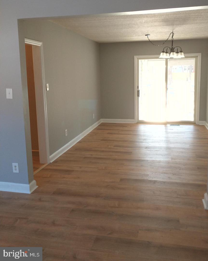 TOWN CREEK - Residential