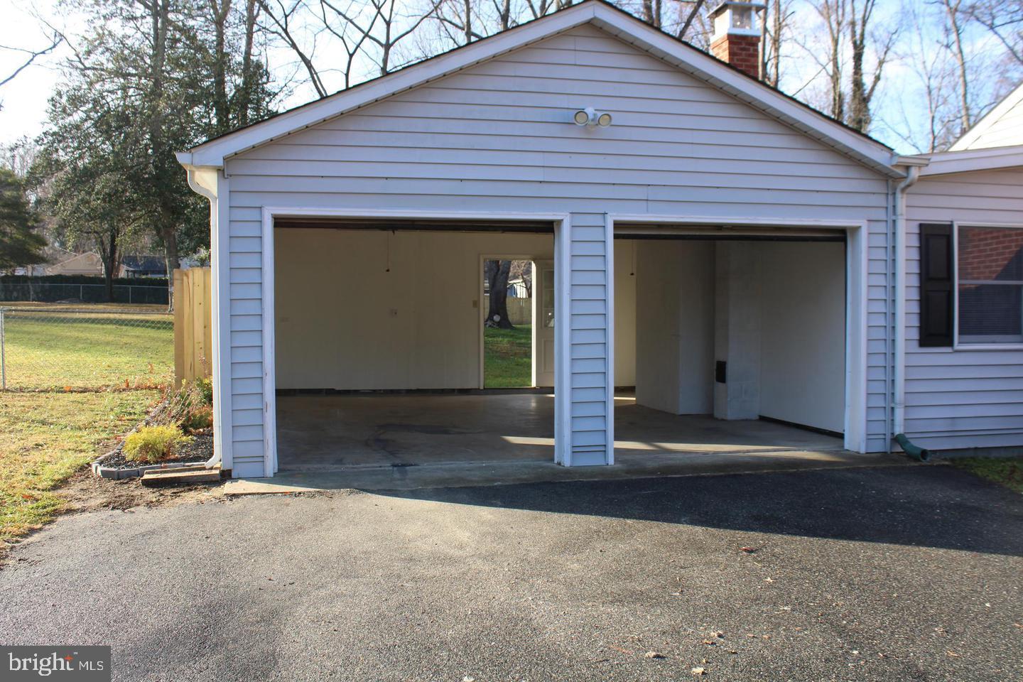 TOWN CREEK - Residential