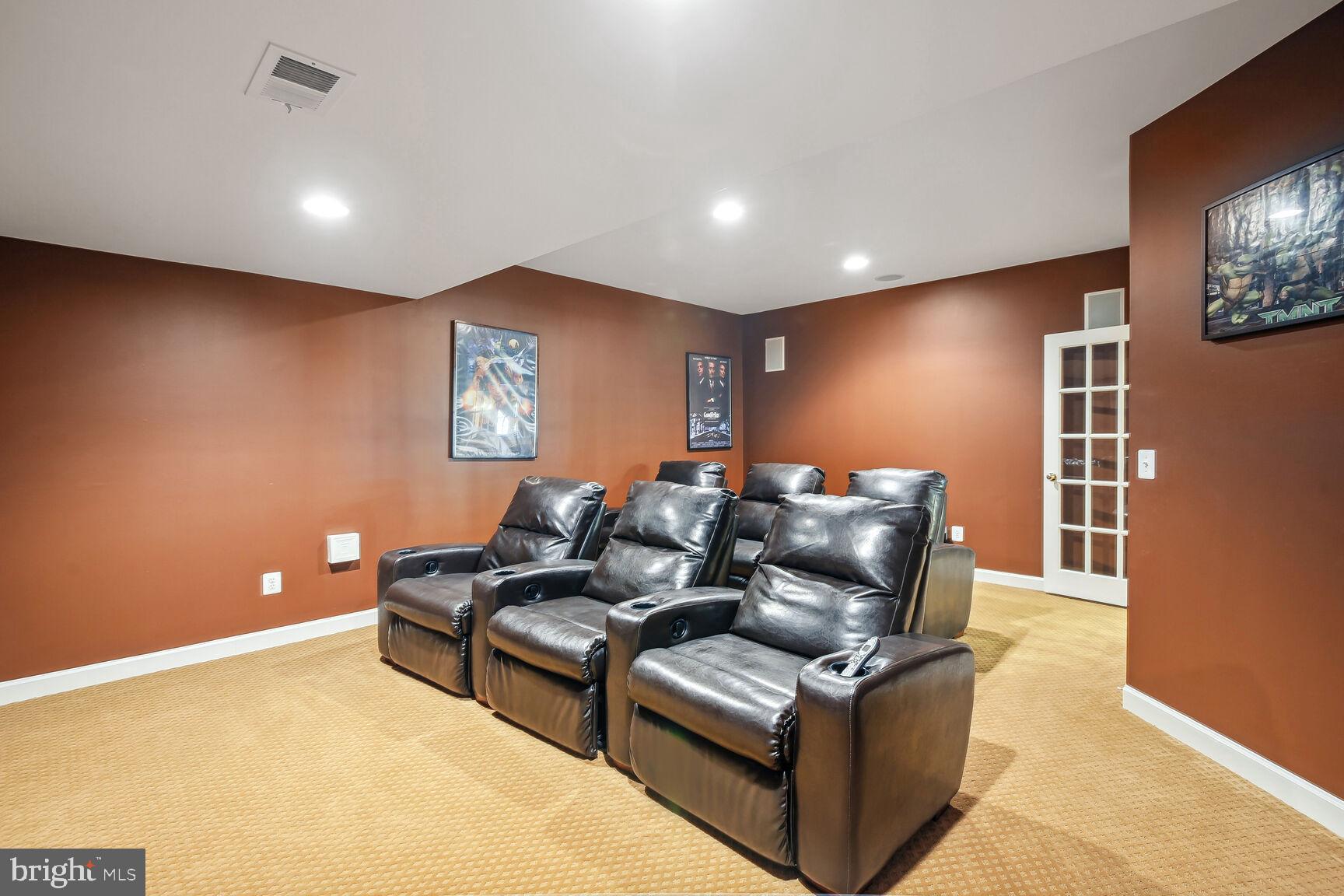 ELK LICK ESTATES - Residential