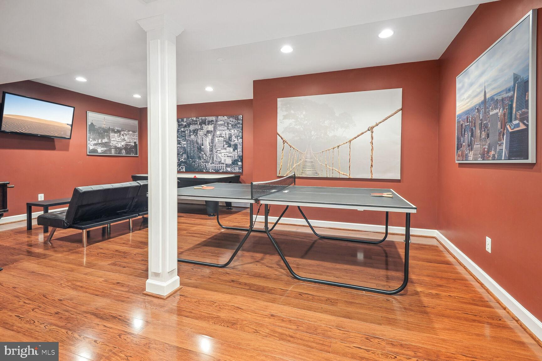 ELK LICK ESTATES - Residential