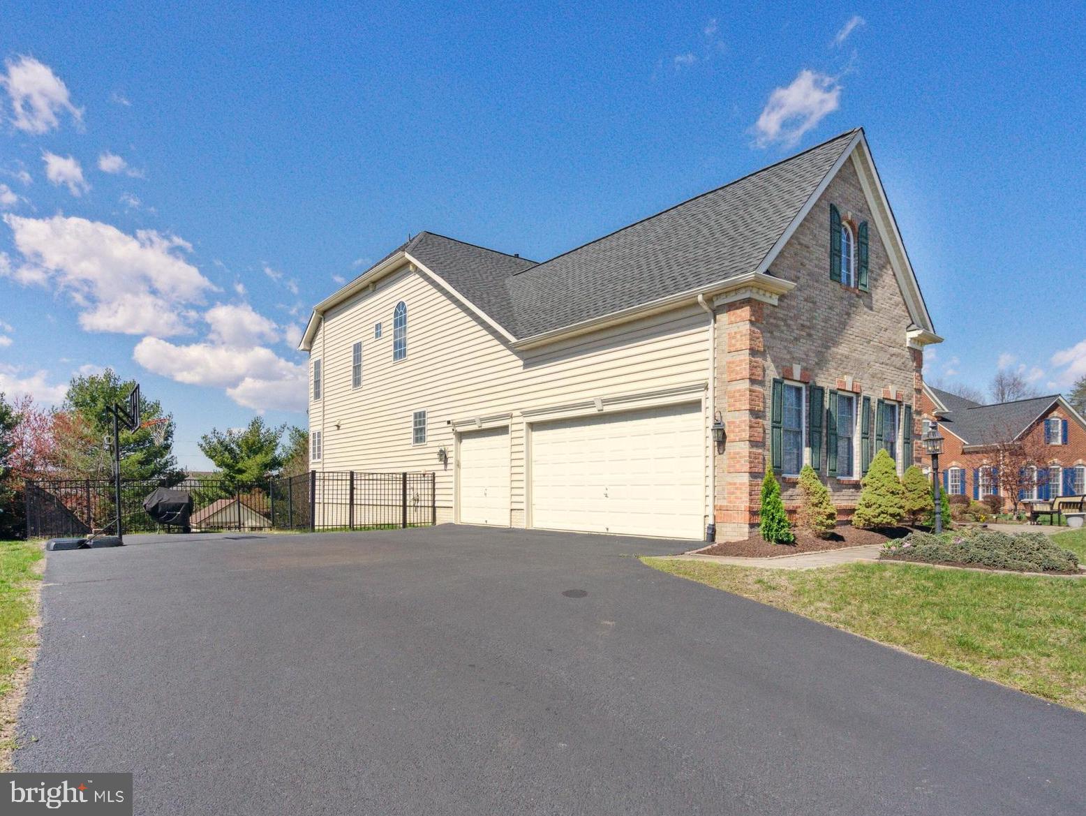 ELK LICK ESTATES - Residential