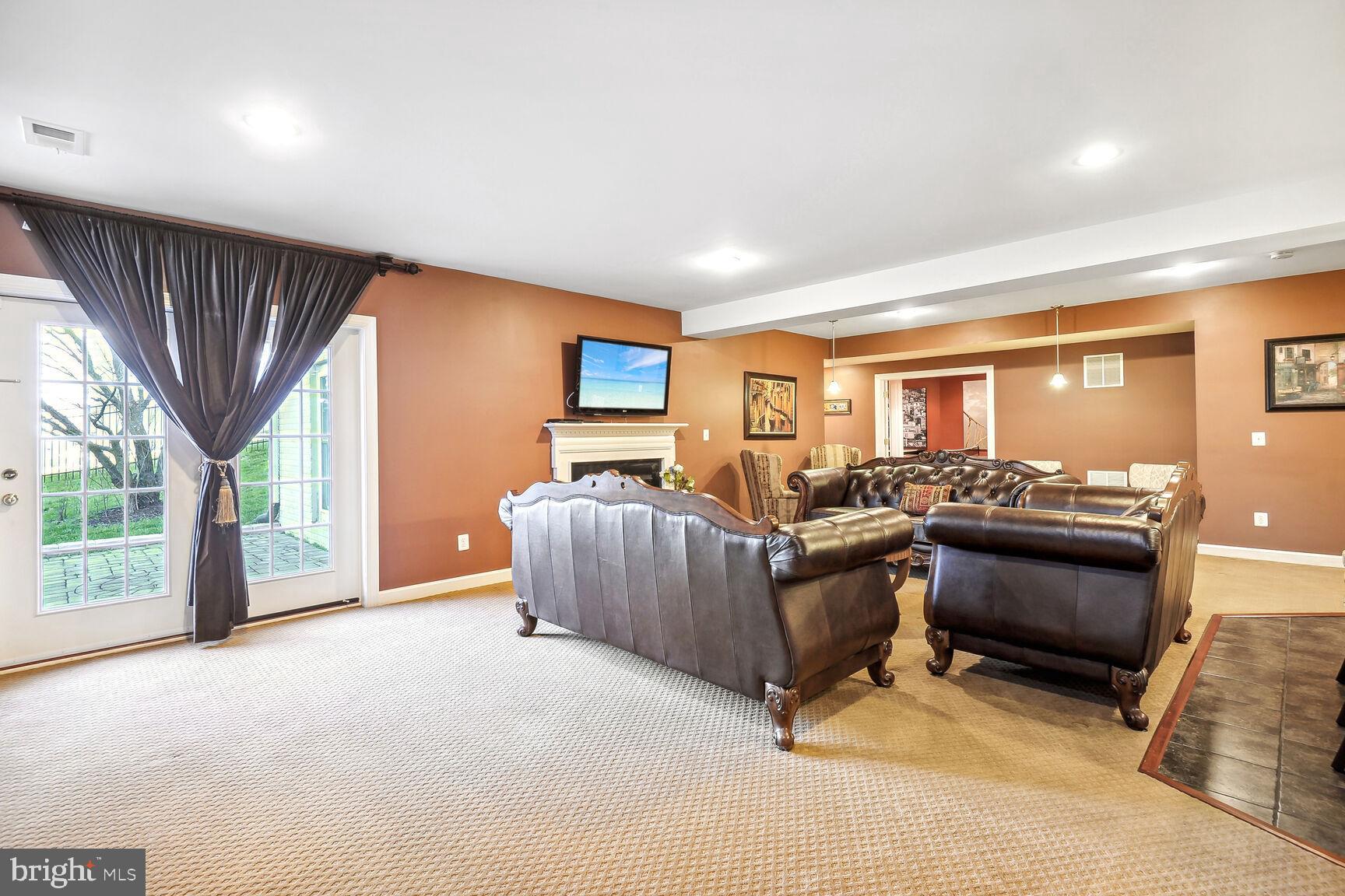 ELK LICK ESTATES - Residential