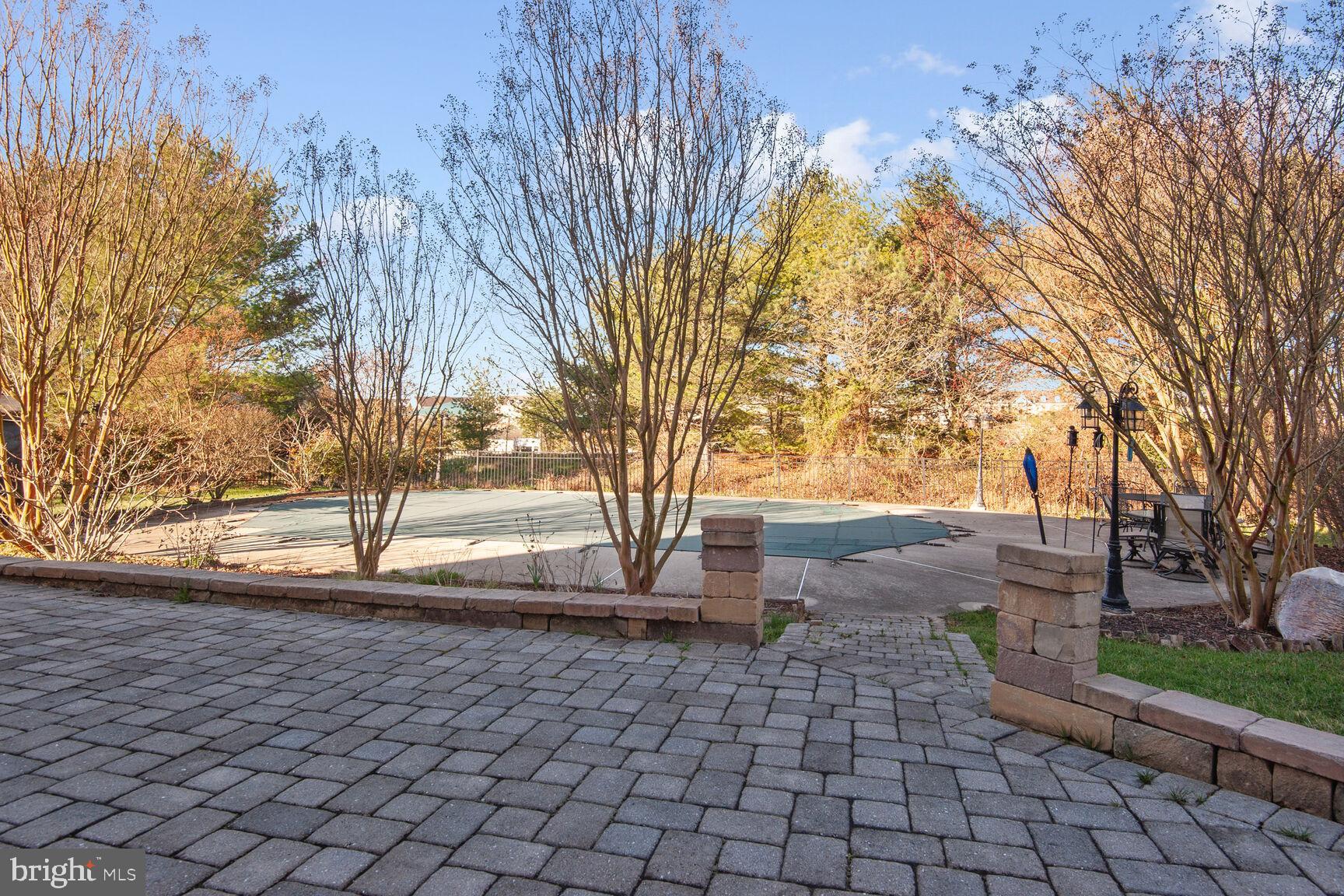 ELK LICK ESTATES - Residential