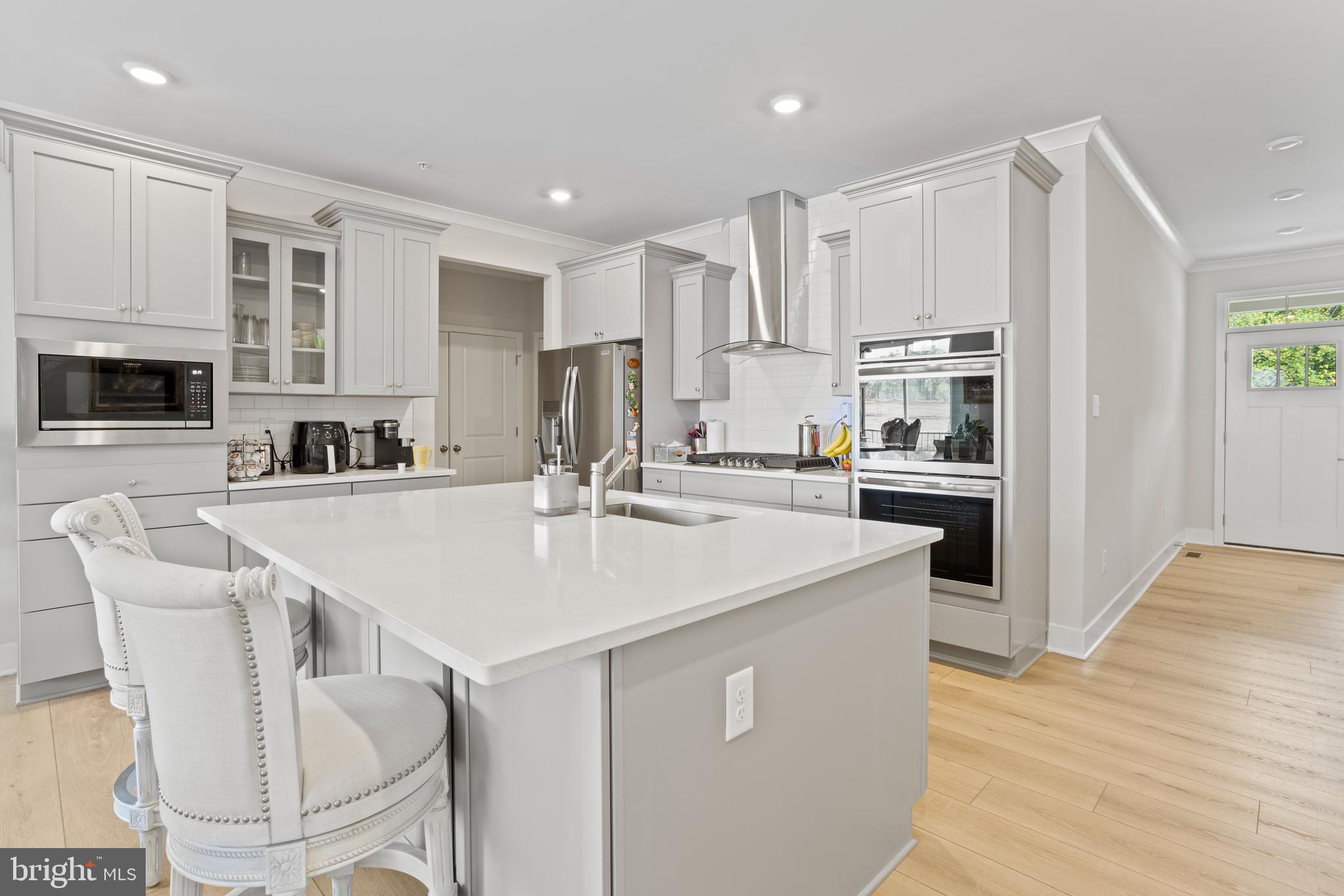 5332 KINGS CANYON CT