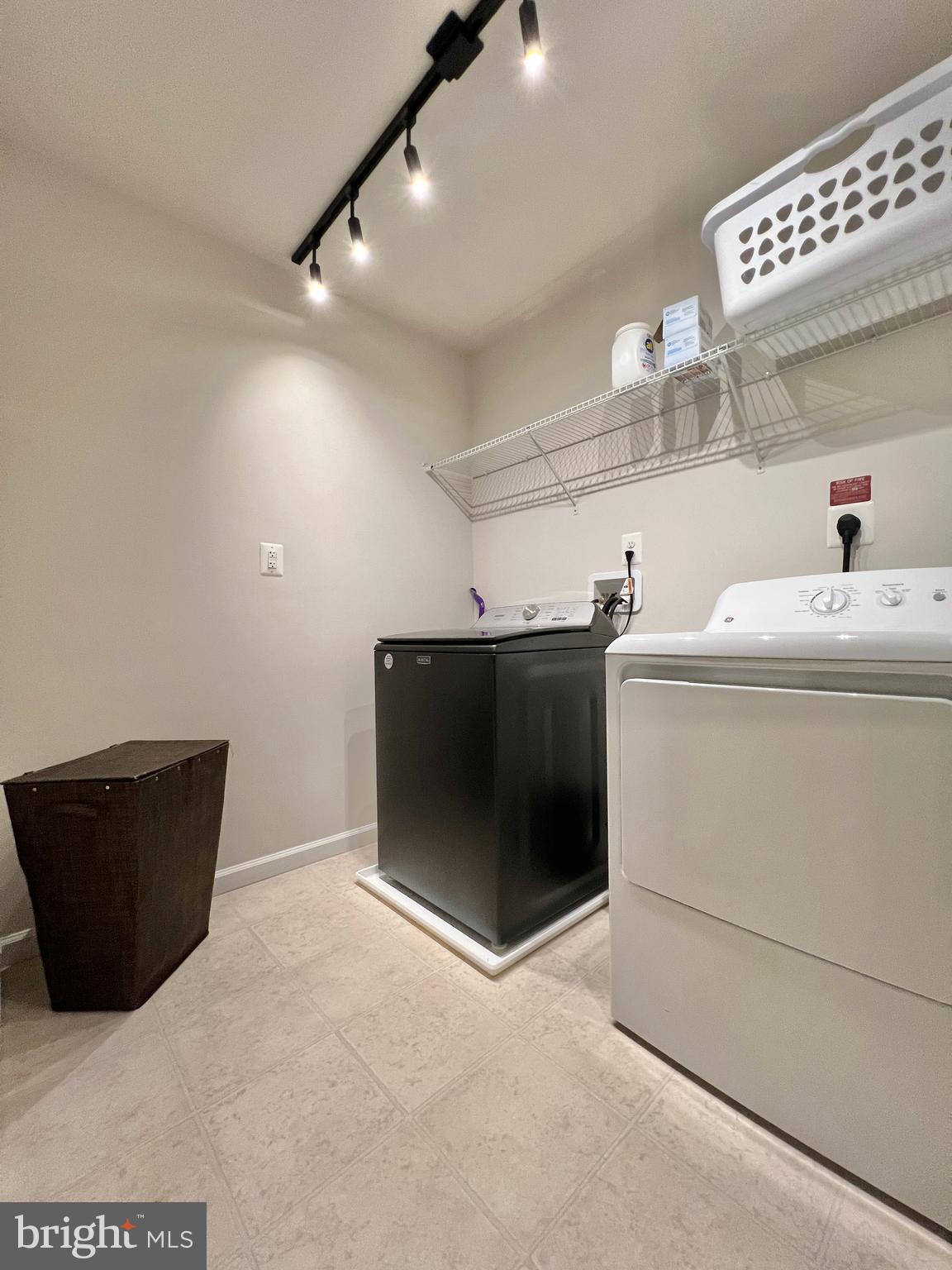 ARCADIA SPRINGS - Residential