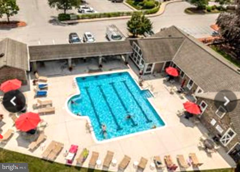 VILLAGES AT HILLVIEW - Residential