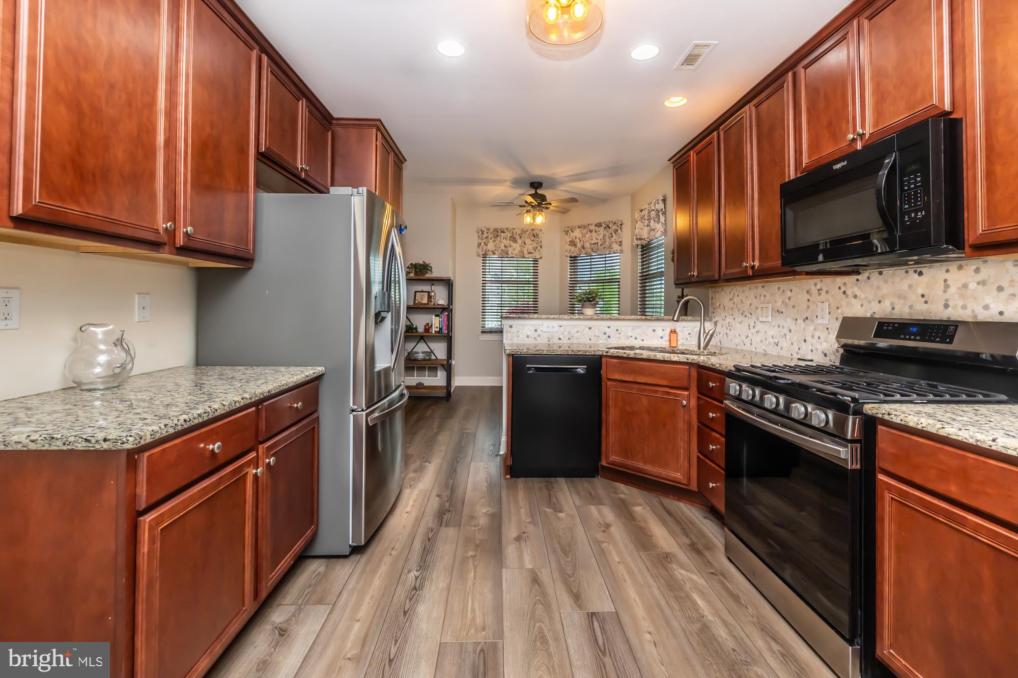 VILLAGES AT HILLVIEW - Residential