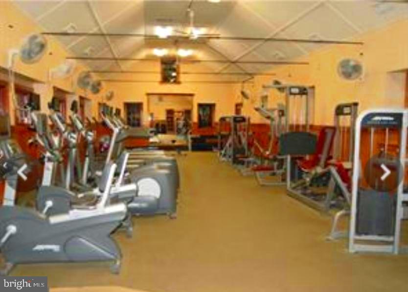 VILLAGES AT HILLVIEW - Residential