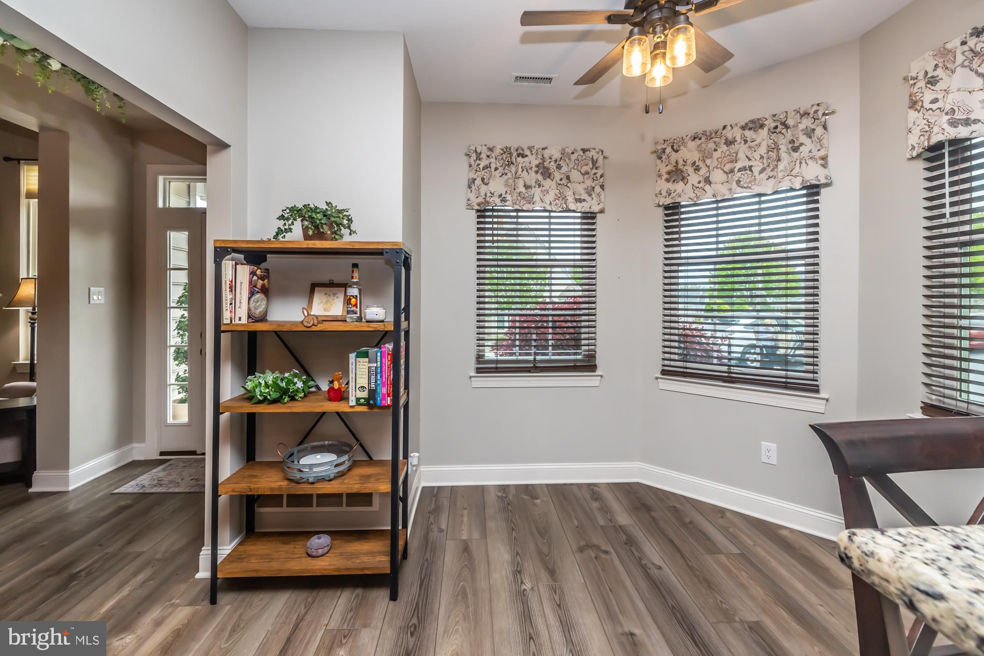 VILLAGES AT HILLVIEW - Residential