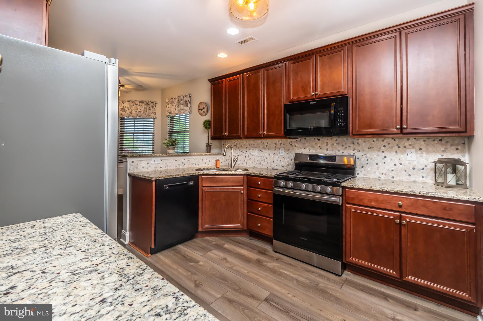 VILLAGES AT HILLVIEW - Residential