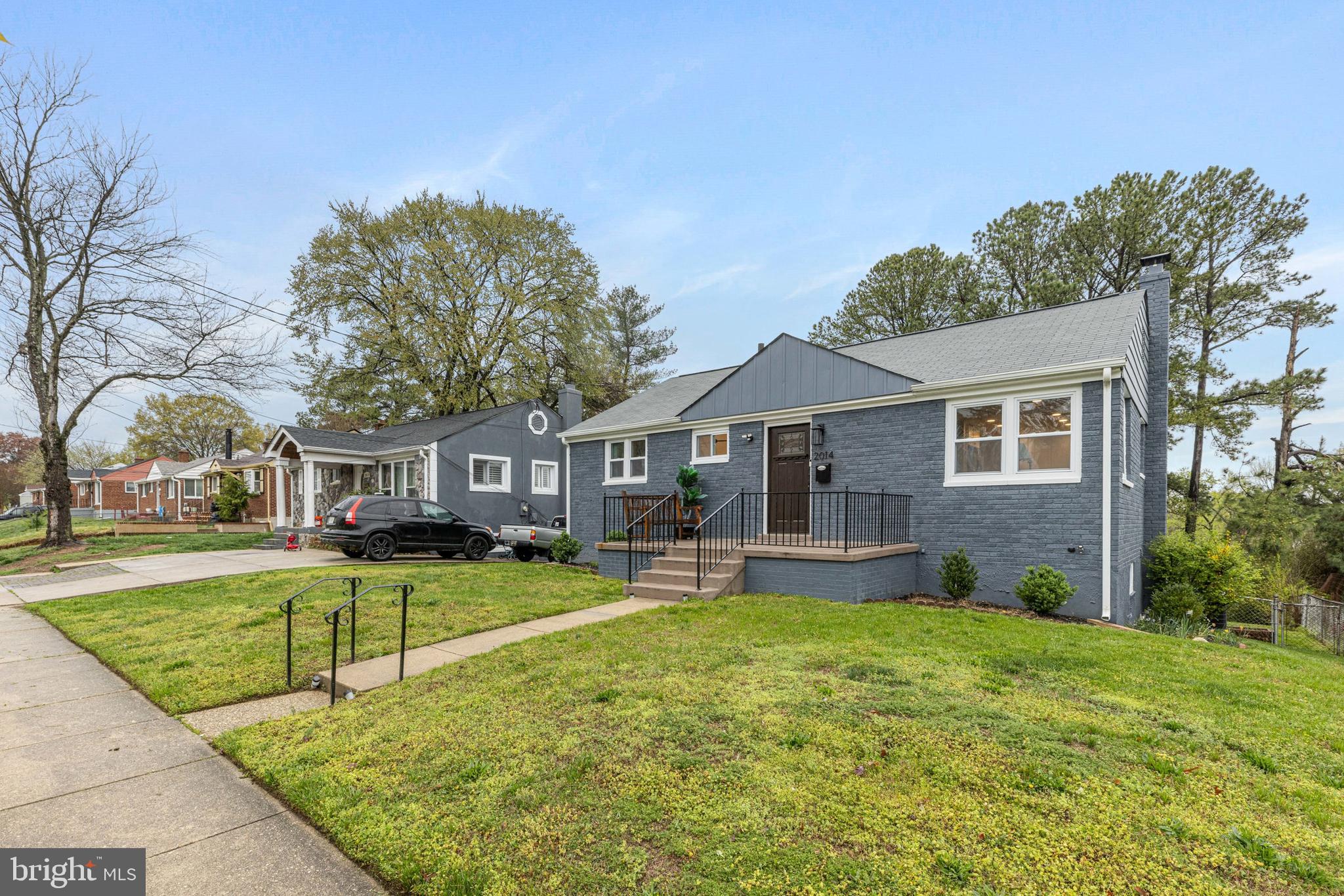 RIGGS TERRACE - Residential