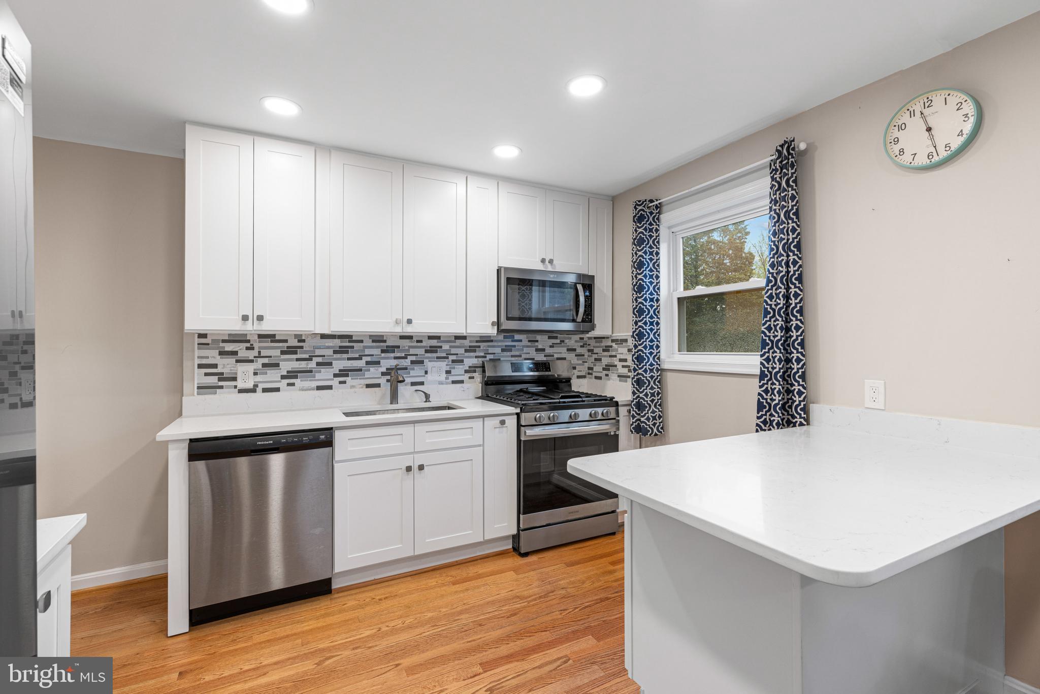 RIGGS TERRACE - Residential