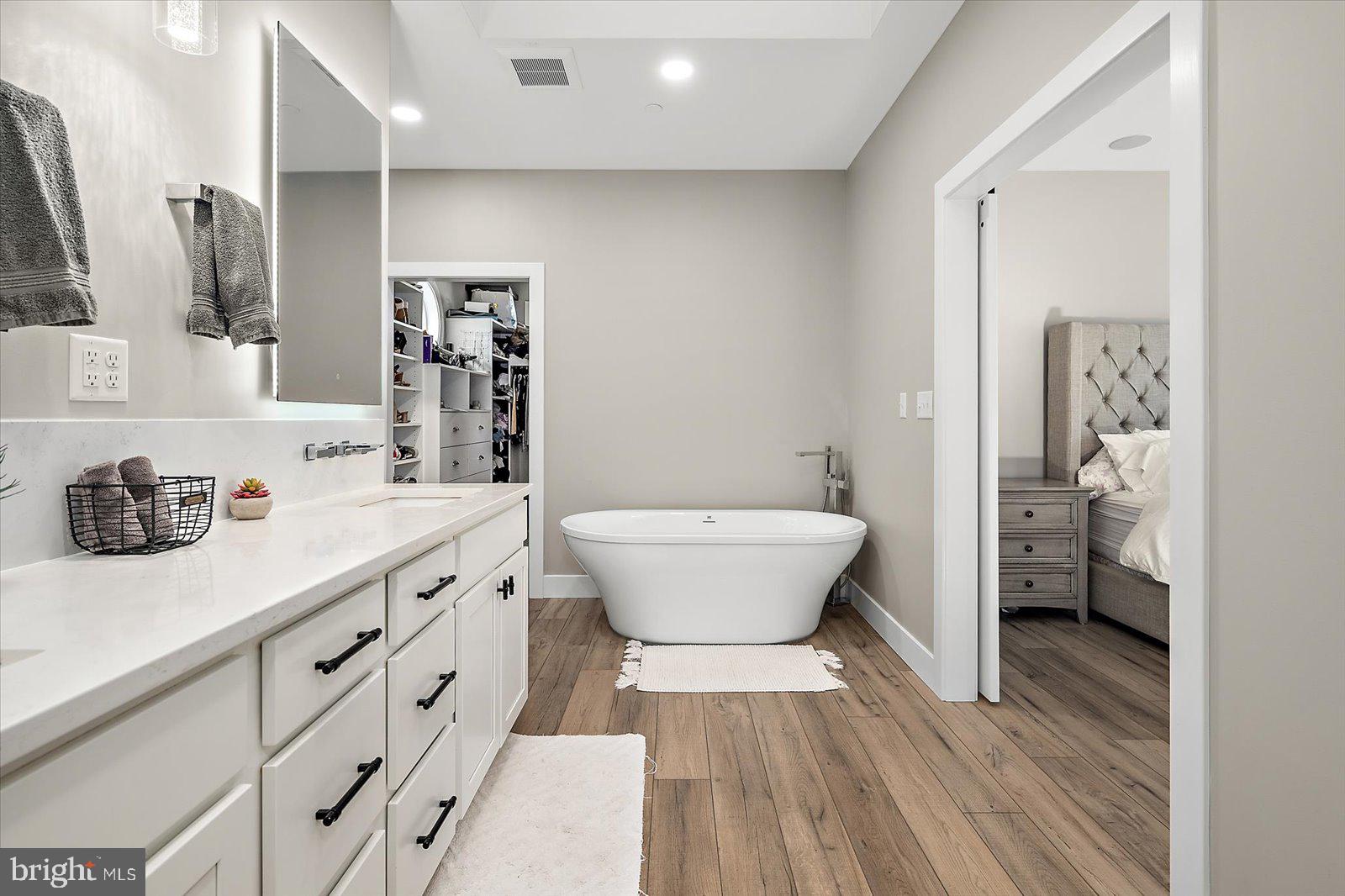 BAY POINT PLANTATION - Residential