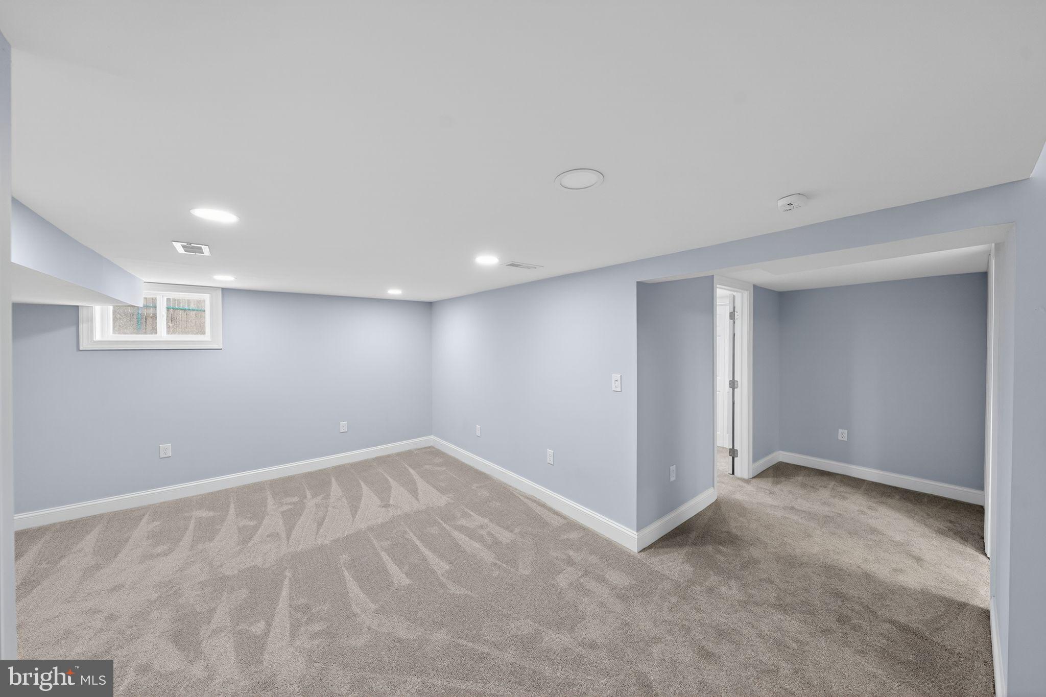 RIDGE VIEW - Residential