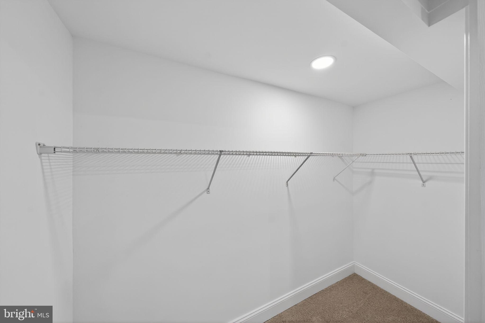 RIDGE VIEW - Residential