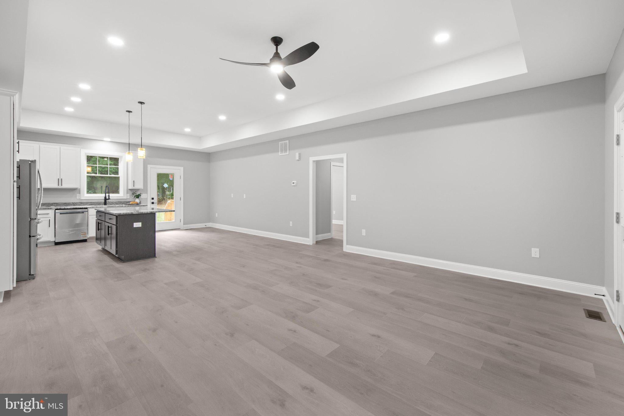 9138 CUBBAGE WAY