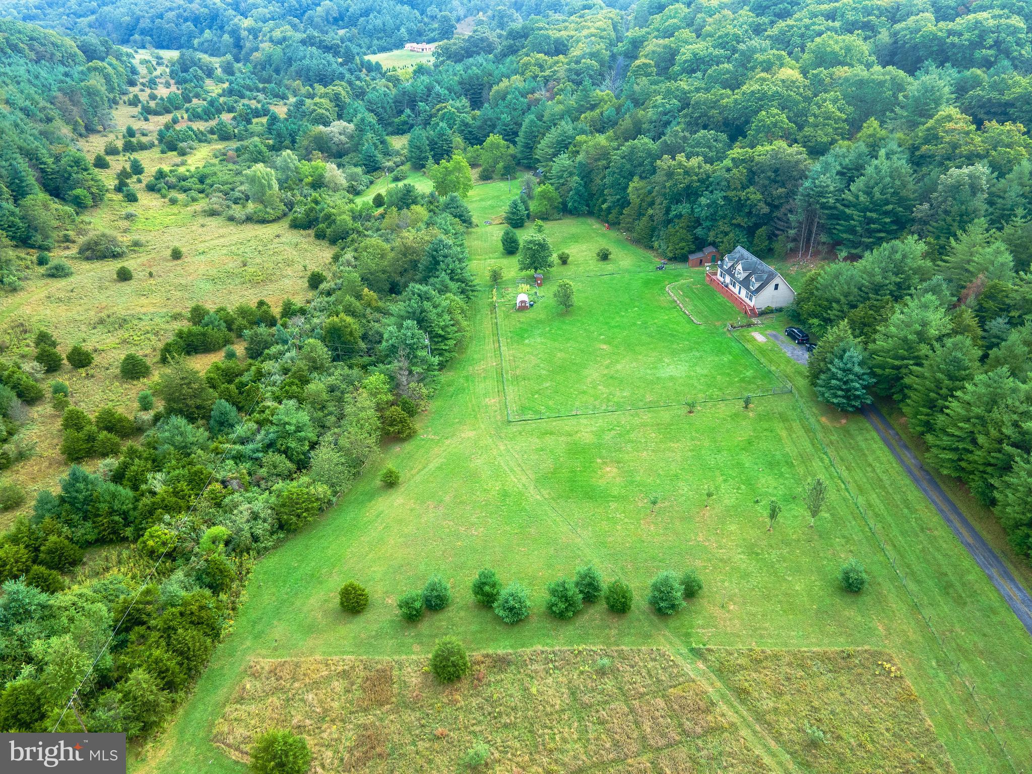 BLACKTHORN MOUNTAIN ESTATES - Residential