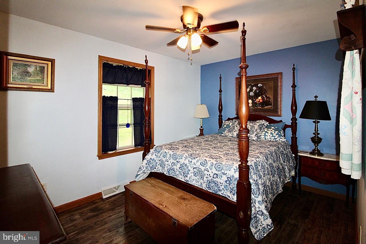 BLACKTHORN MOUNTAIN ESTATES - Residential