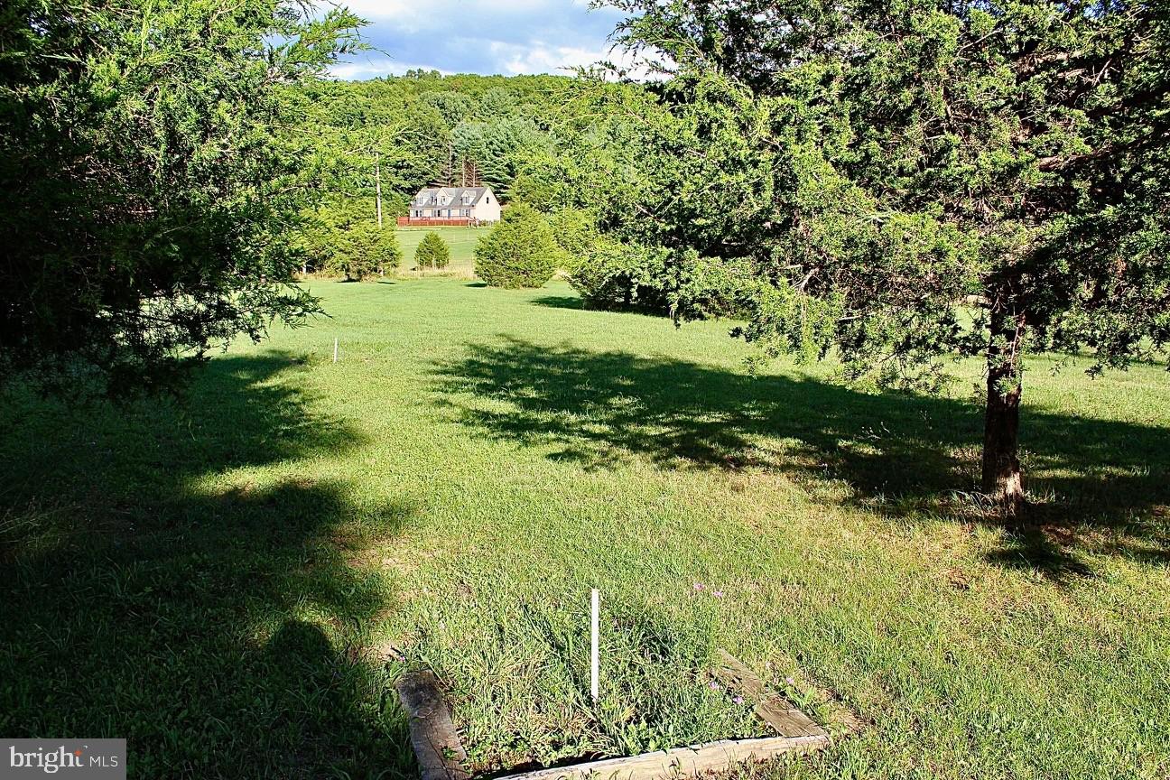 BLACKTHORN MOUNTAIN ESTATES - Residential