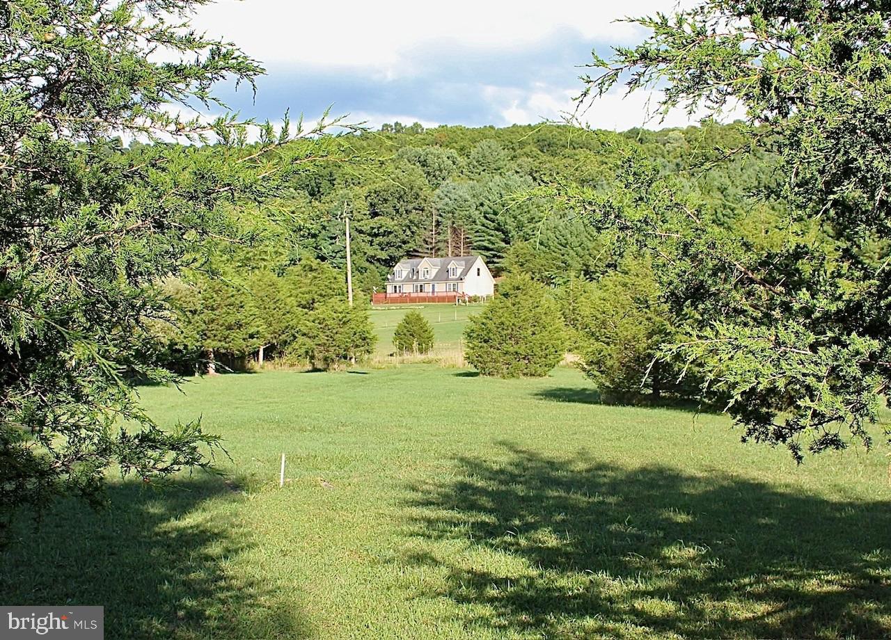 BLACKTHORN MOUNTAIN ESTATES - Residential