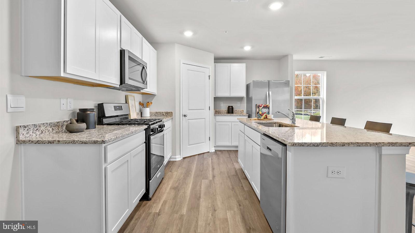 RED HILL - Residential