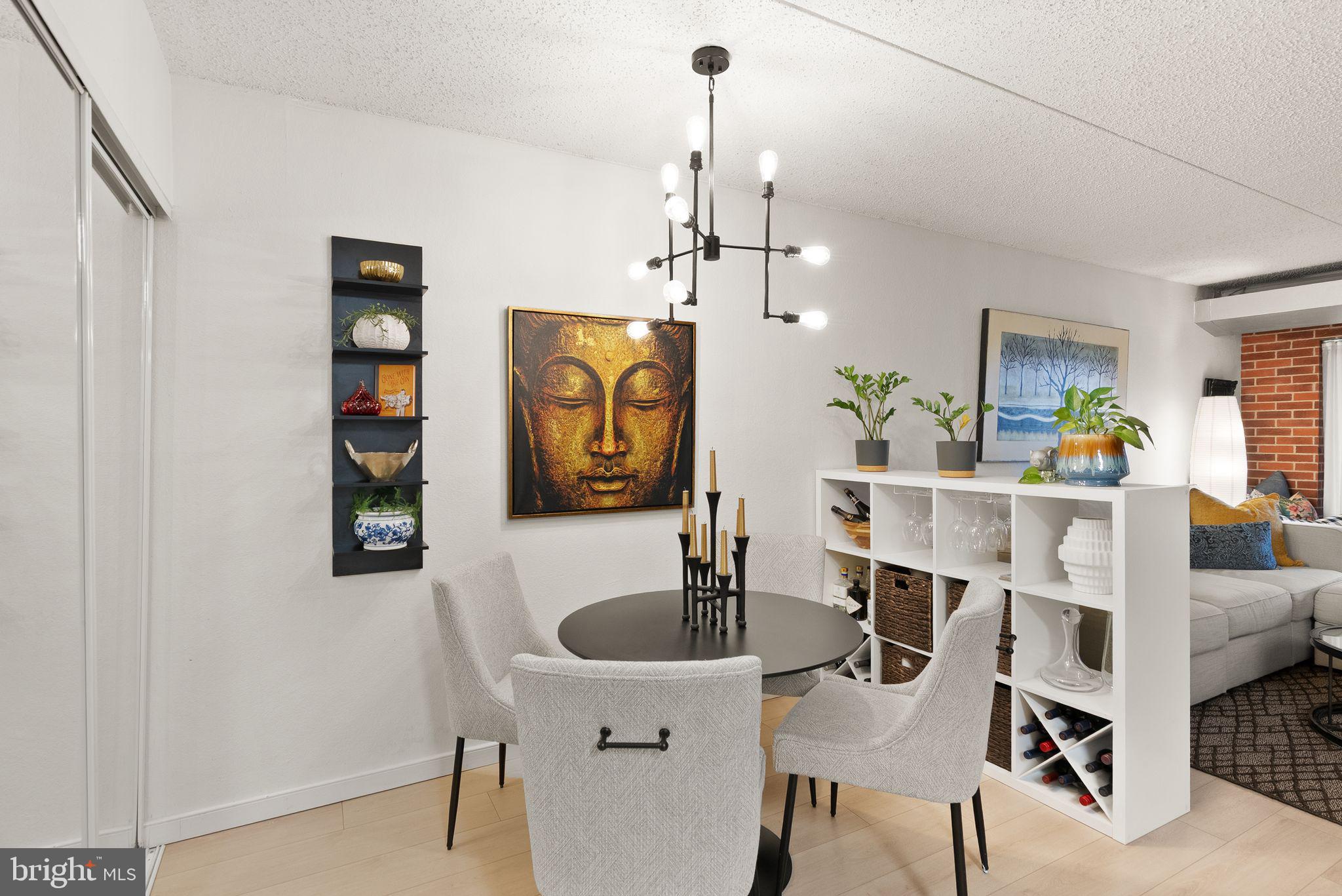 EOS TWENTY-ONE - Residential