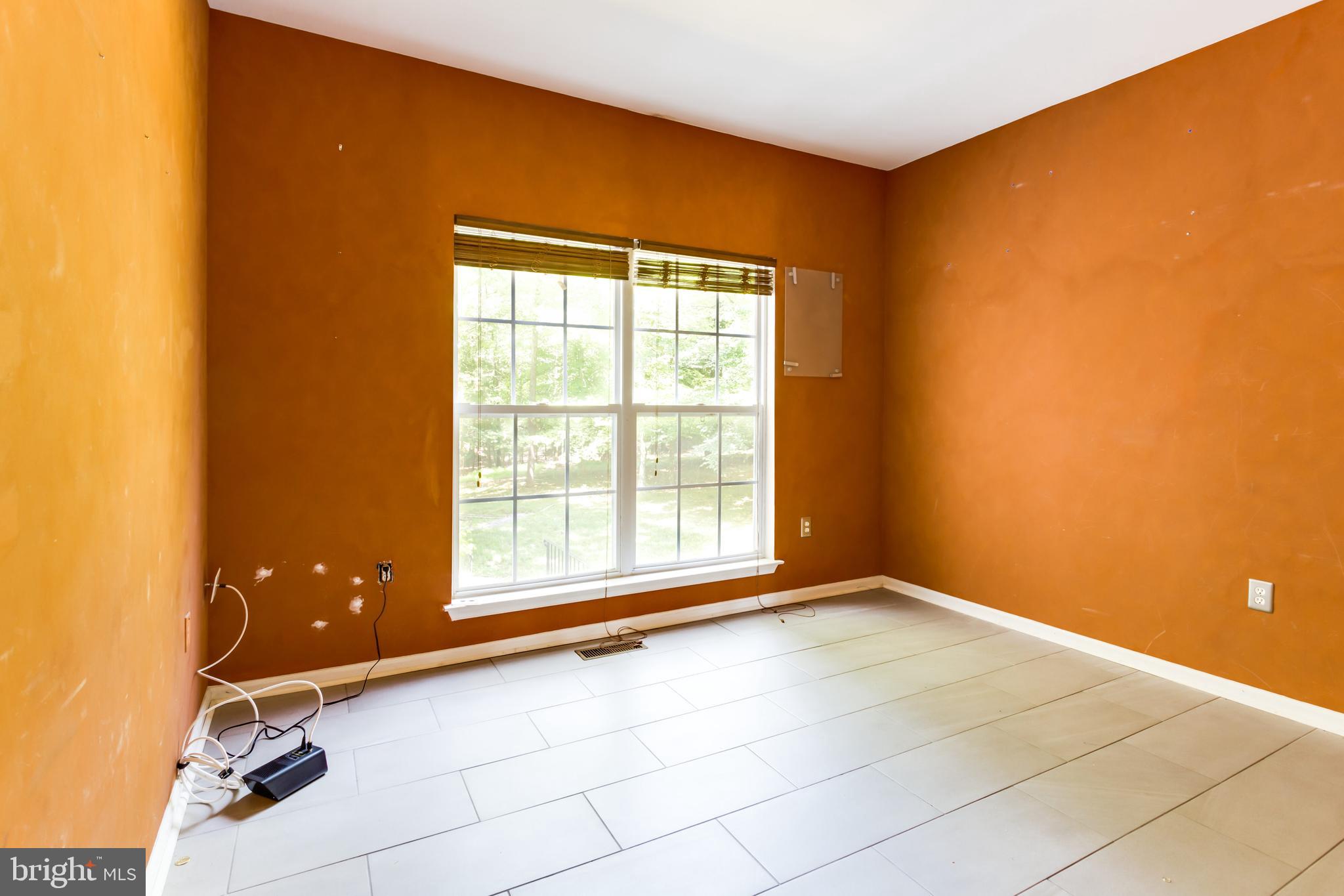 KINGSVIEW - Residential Lease