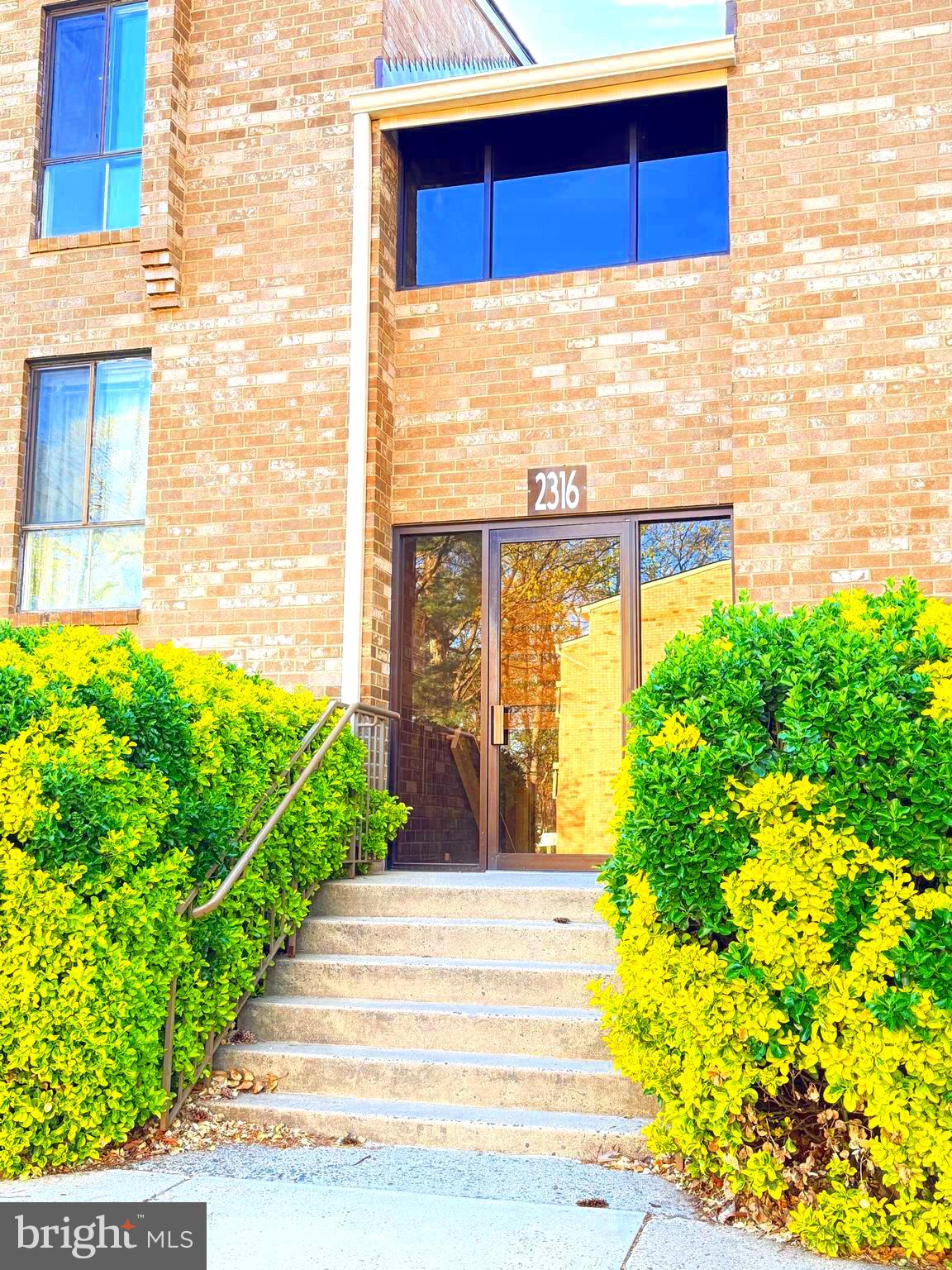 2316 FREETOWN COURT 1B