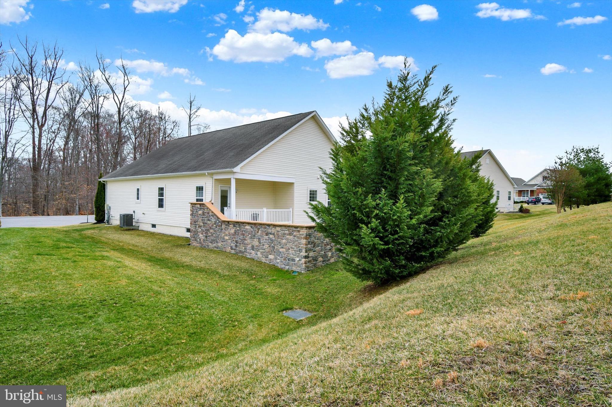 504 MORVICH WAY