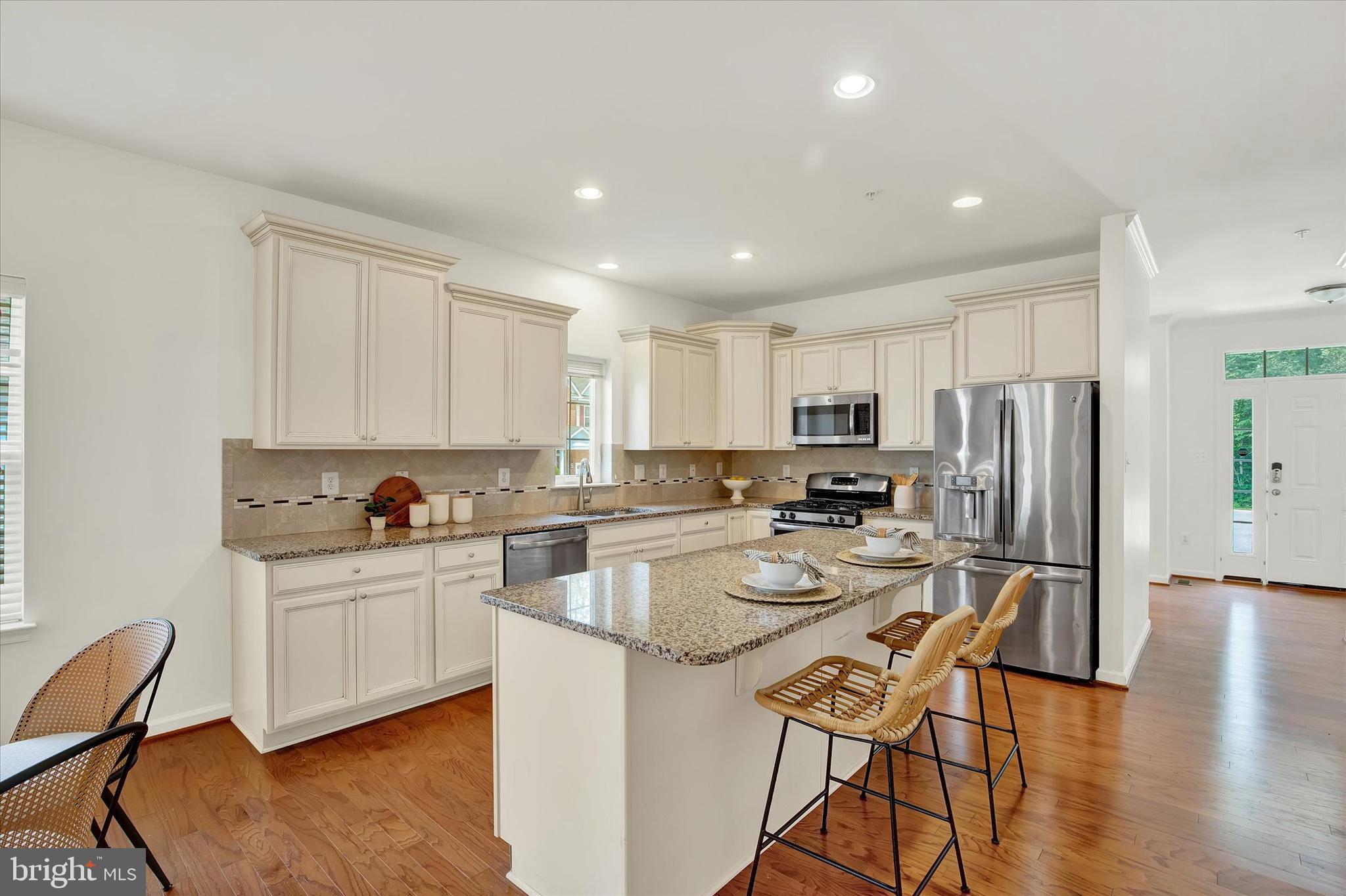 504 MORVICH WAY