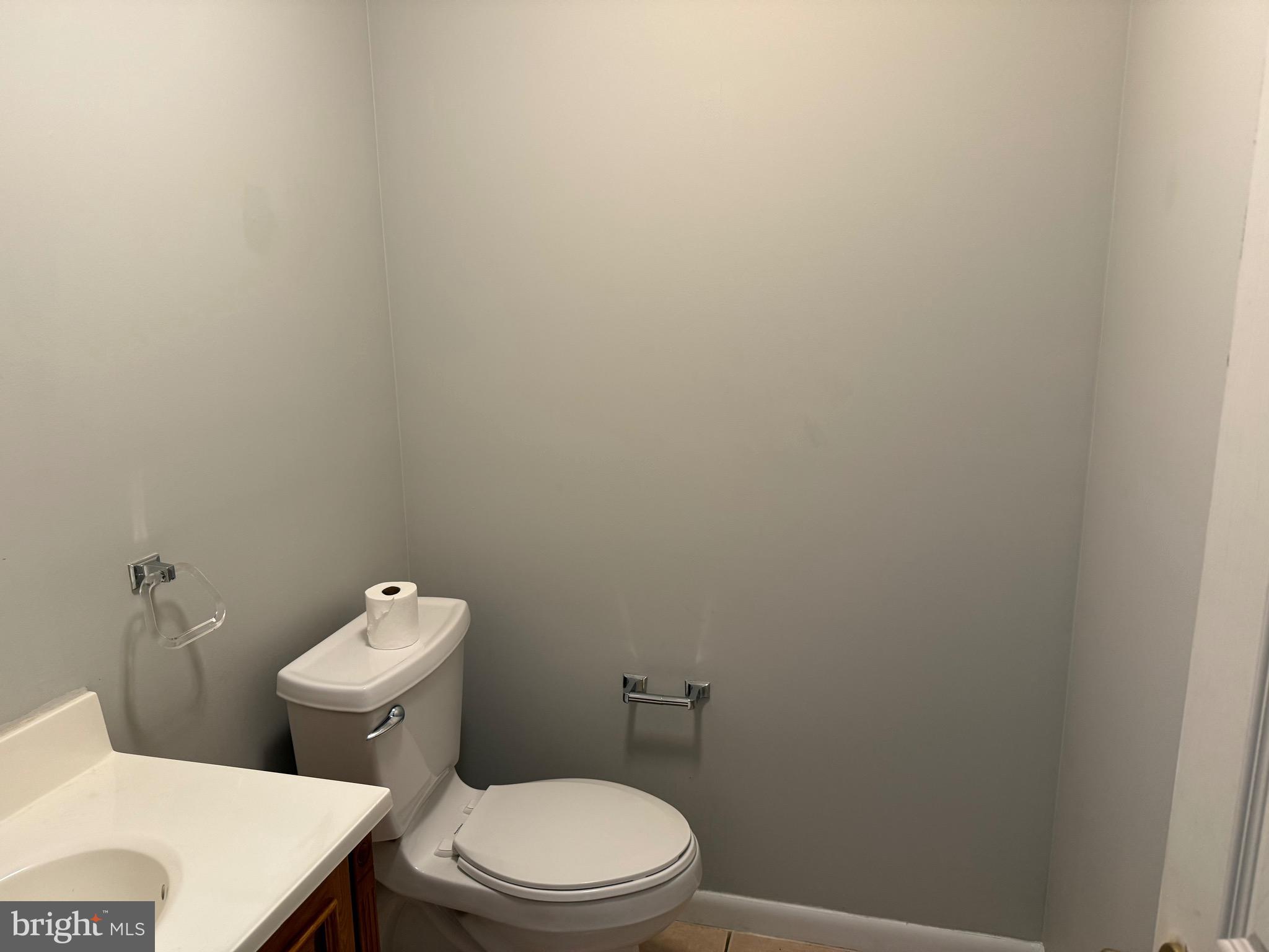 PINE BROOK - Residential Lease