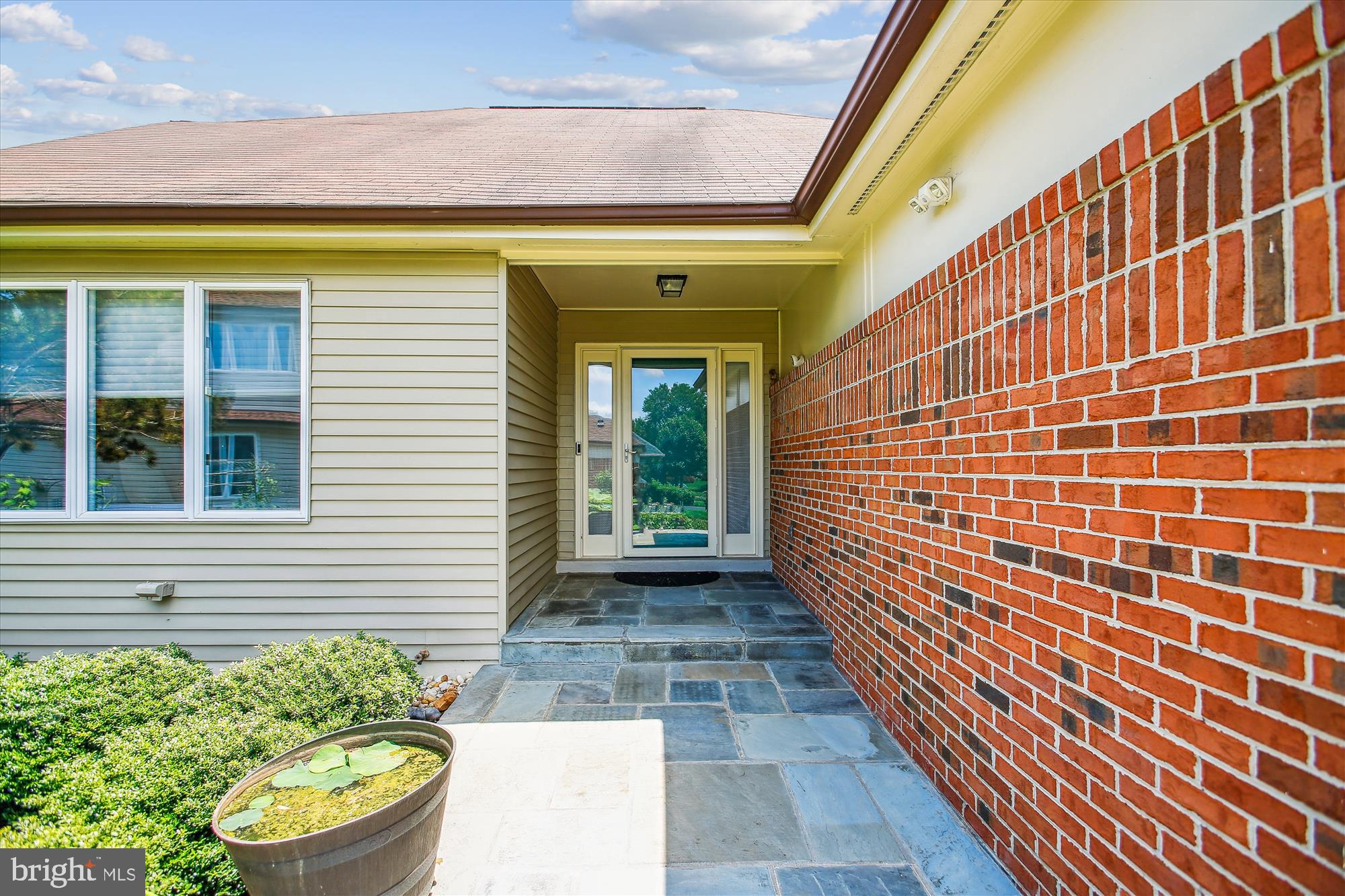 6515 GRETNA GREEN WAY
